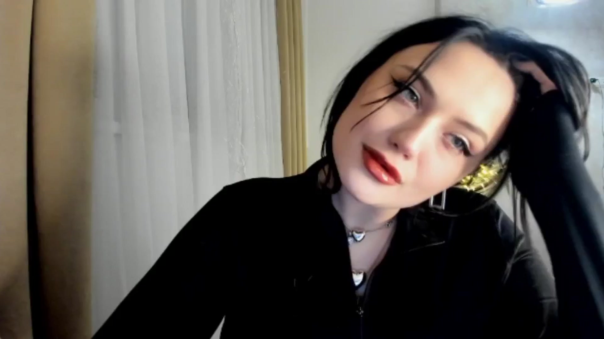 Gallery image thumbnail from TribleMary's myfreecams stream on, 12/18/2025, 15:41 image 12 of 20