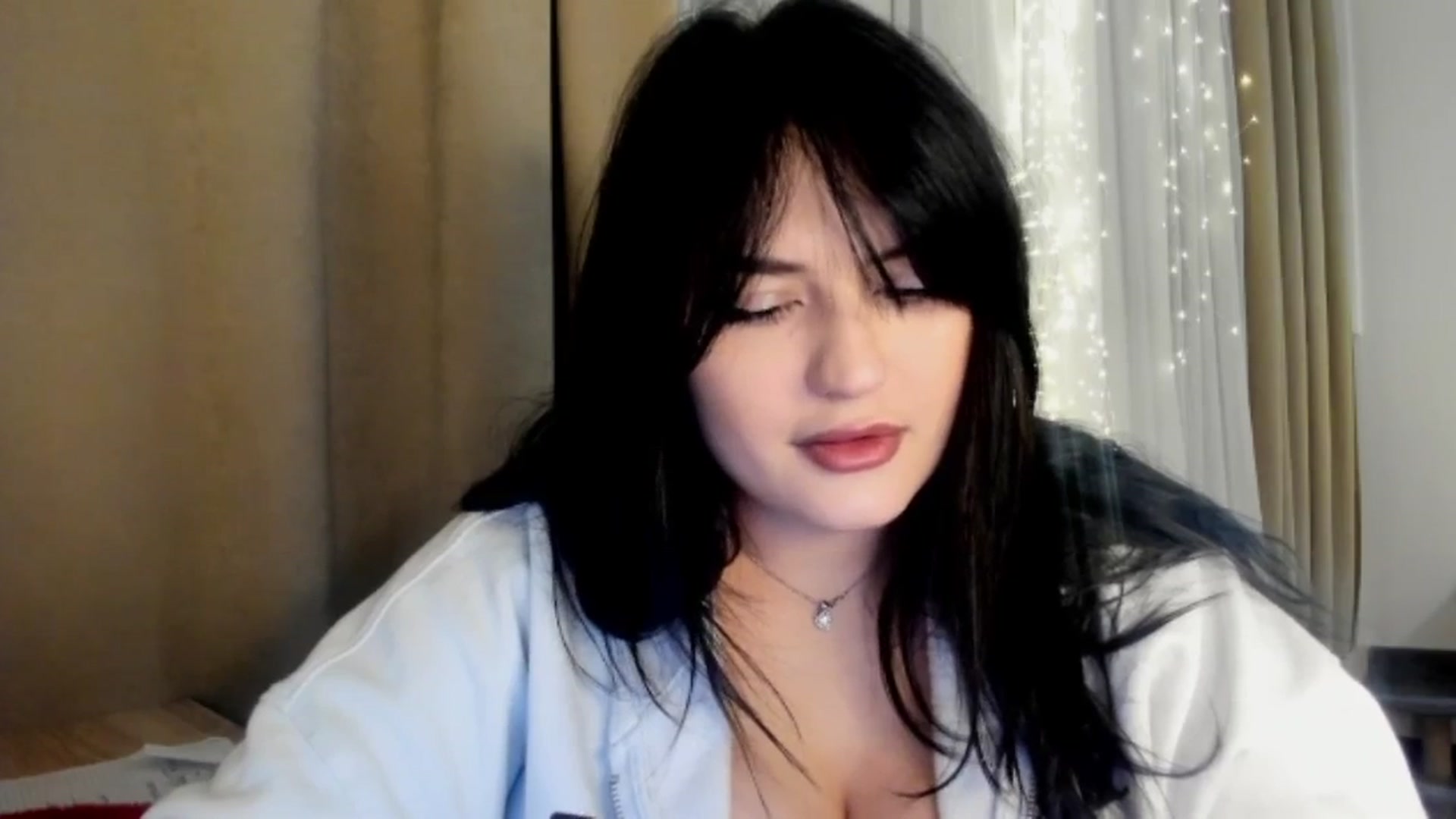 Gallery image thumbnail from TribleMary's myfreecams stream on, 12/19/2025, 15:37 image 14 of 20