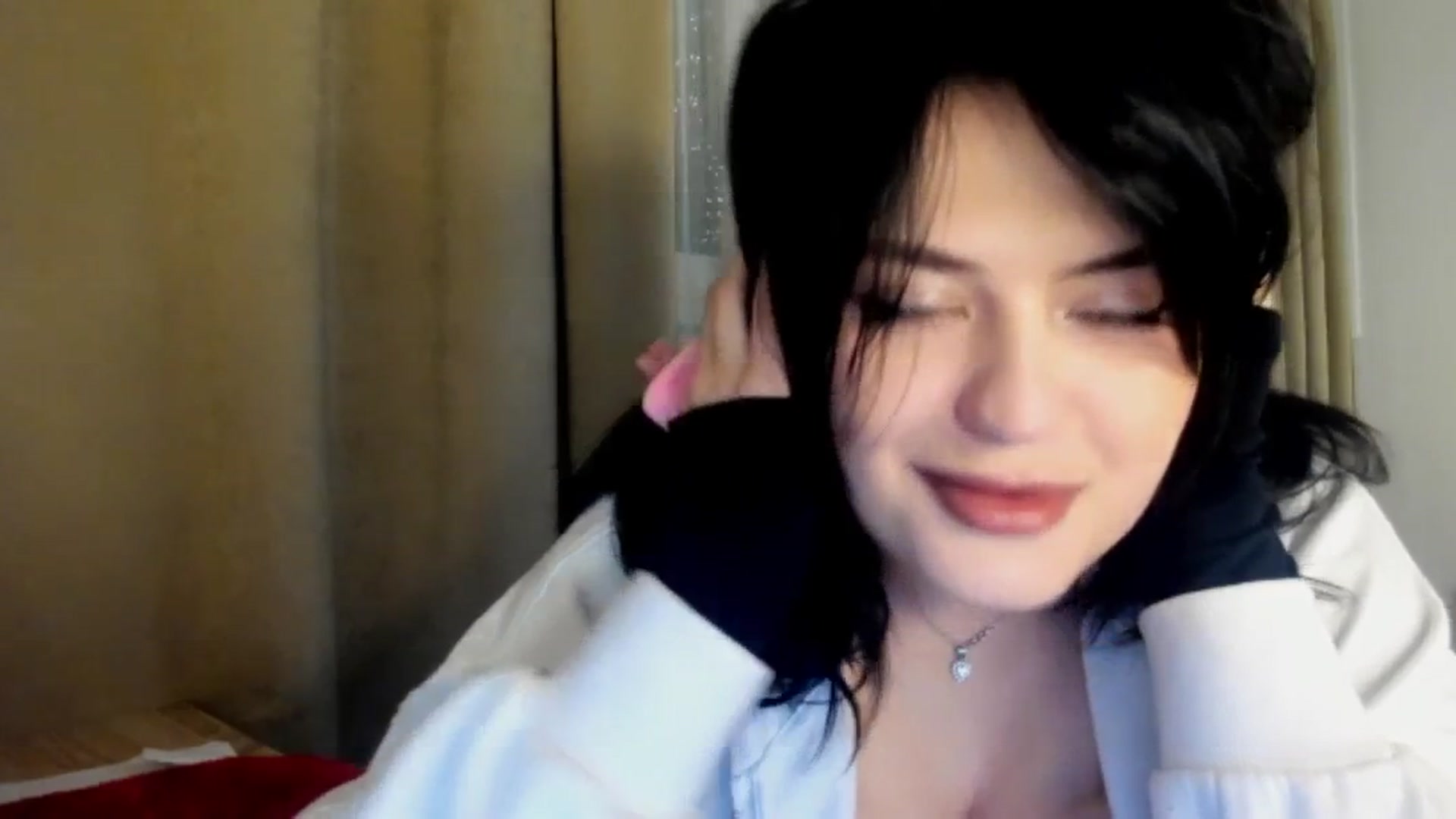 Gallery image thumbnail from TribleMary's myfreecams stream on, 12/19/2025, 15:37 image 2 of 20