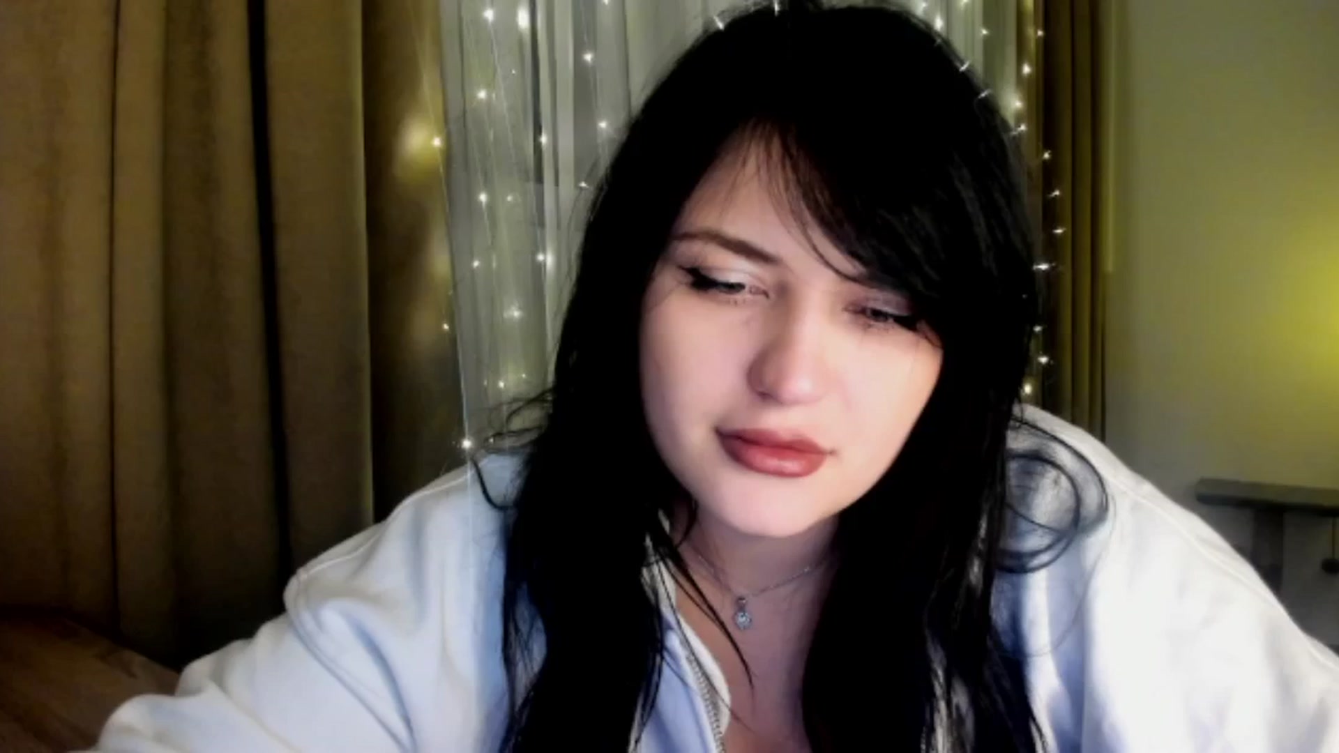 Gallery image thumbnail from TribleMary's myfreecams stream on, 12/19/2025, 20:03 image 16 of 20