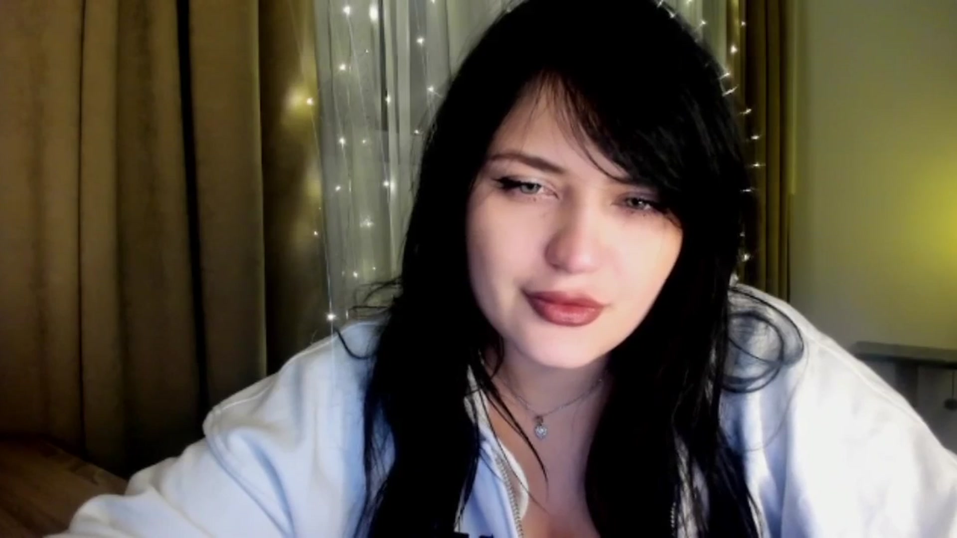 Gallery image thumbnail from TribleMary's myfreecams stream on, 12/19/2025, 20:03 image 15 of 20