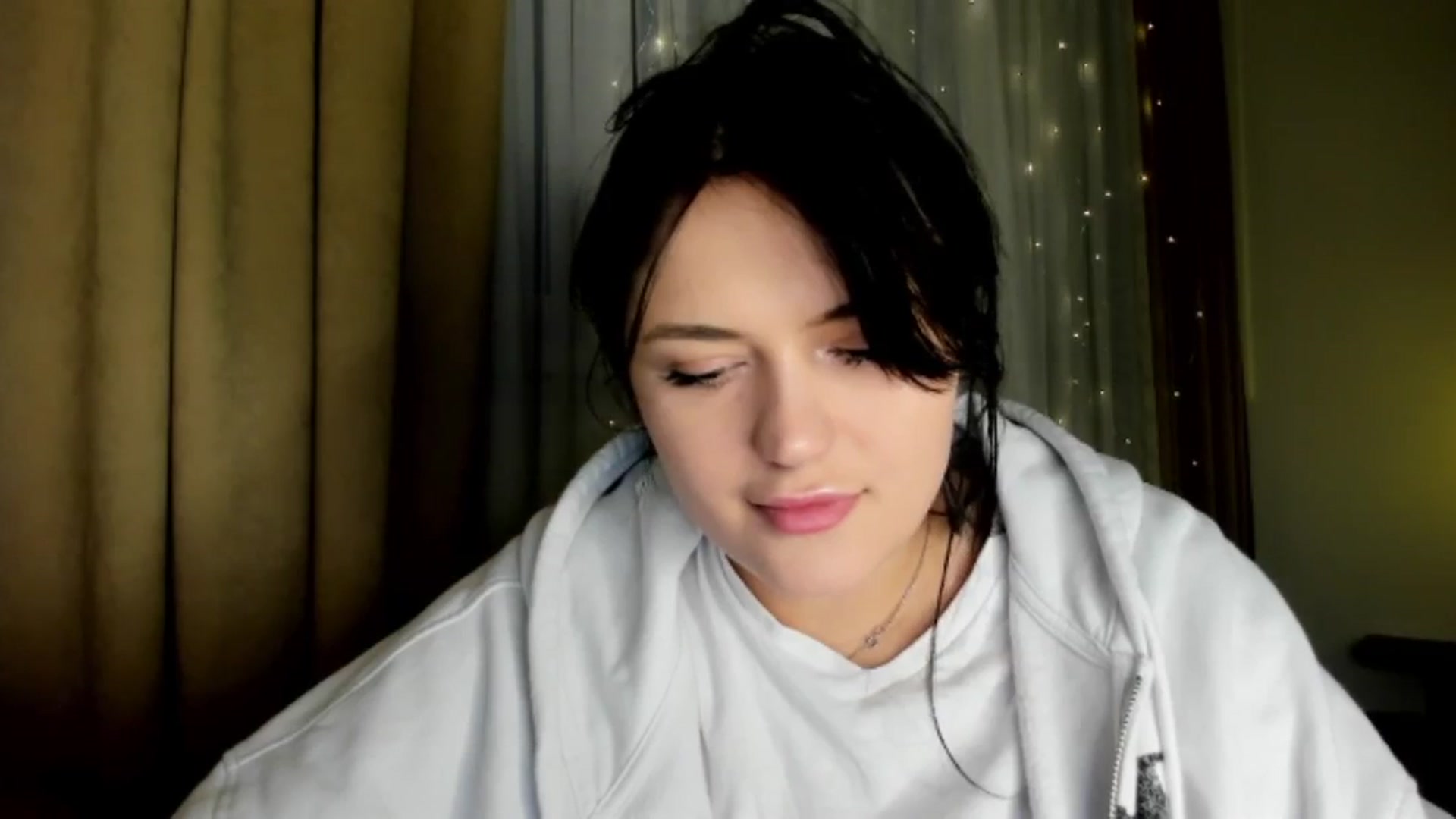 Gallery image thumbnail from TribleMary's myfreecams stream on, 12/22/2025, 14:43 image 17 of 20