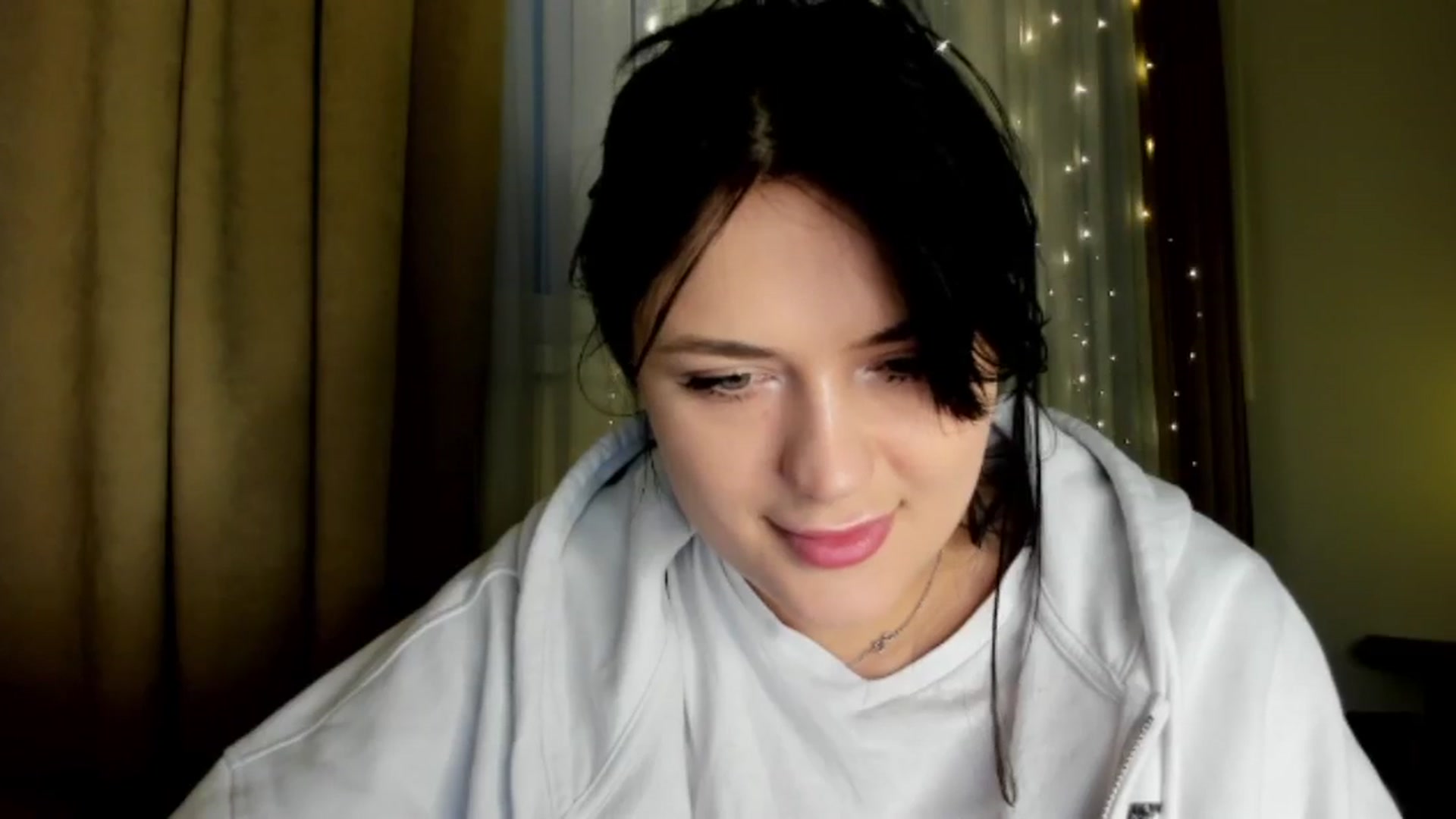 Gallery image thumbnail from TribleMary's myfreecams stream on, 12/22/2025, 14:43 image 13 of 20