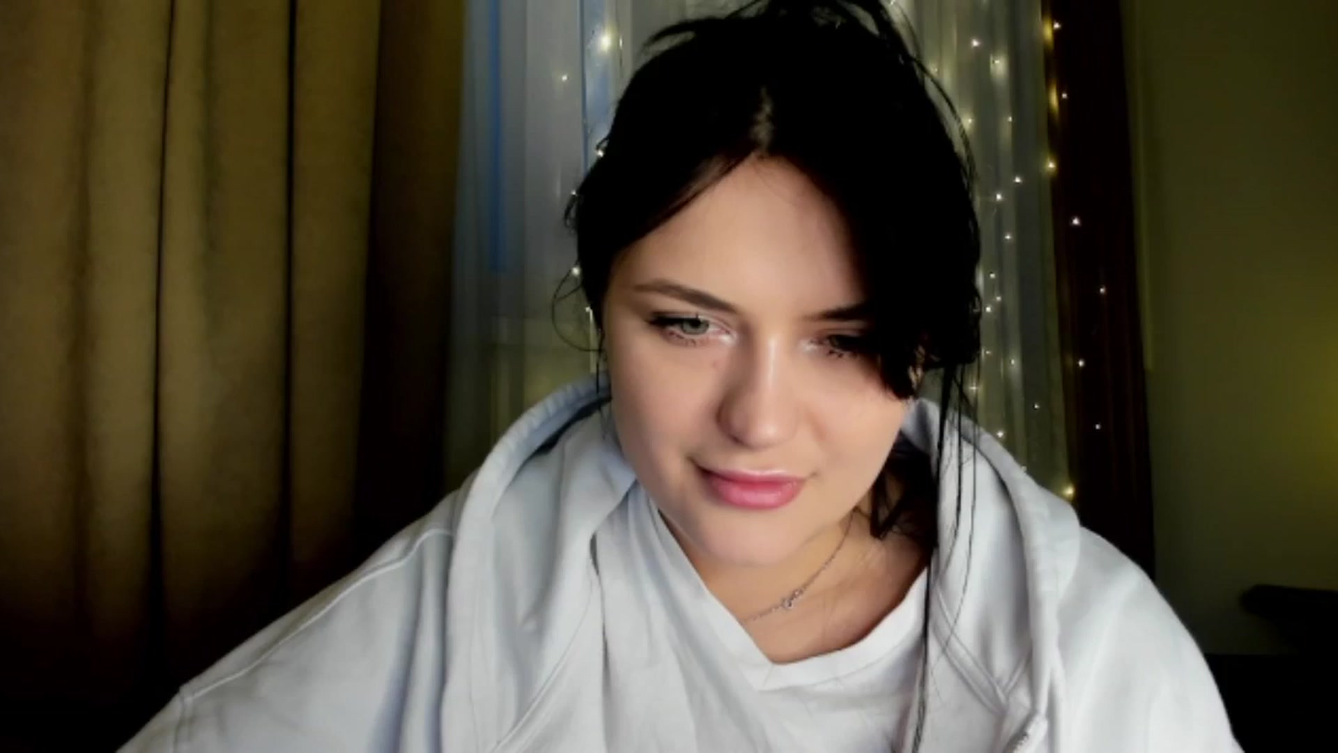 Gallery image thumbnail from TribleMary's myfreecams stream on, 12/22/2025, 14:43 image 10 of 20