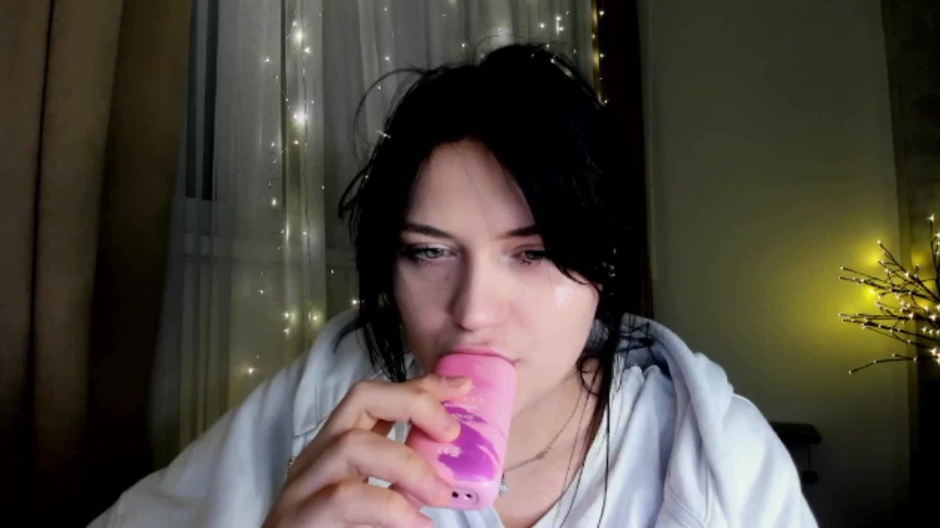 Gallery image thumbnail from TribleMary's myfreecams stream on, 12/22/2025, 15:40 image 15 of 20
