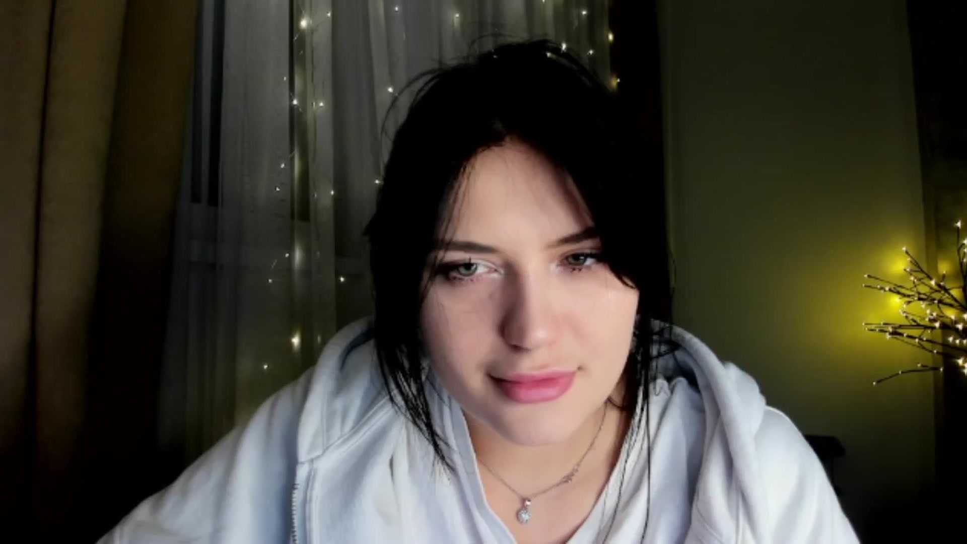 Gallery image thumbnail from TribleMary's myfreecams stream on, 12/22/2025, 15:40 image 14 of 20