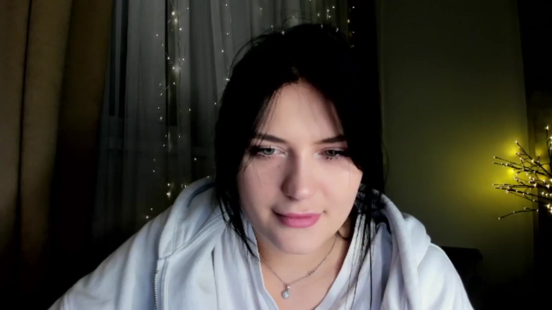 Gallery image thumbnail from TribleMary's myfreecams stream on, 12/22/2025, 15:40 image 13 of 20