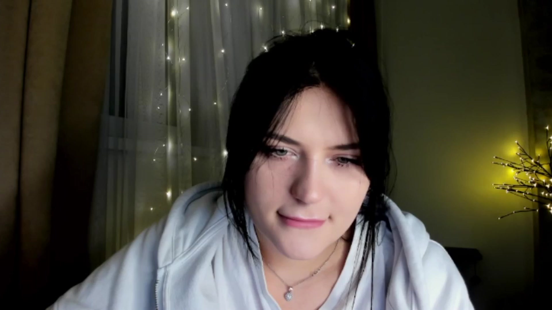 Gallery image thumbnail from TribleMary's myfreecams stream on, 12/22/2025, 15:40 image 17 of 20