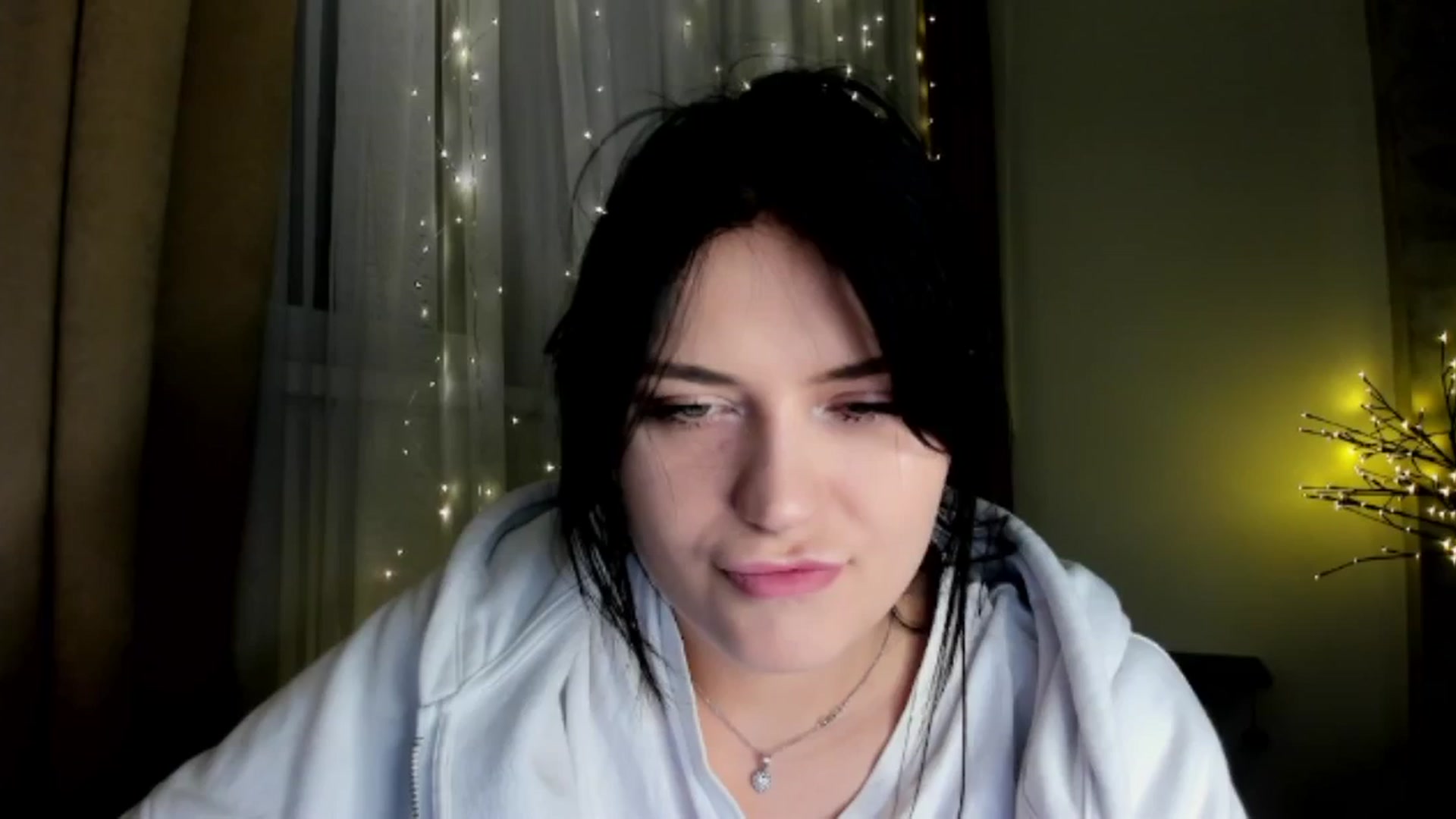 Gallery image thumbnail from TribleMary's myfreecams stream on, 12/22/2025, 15:40 image 18 of 20