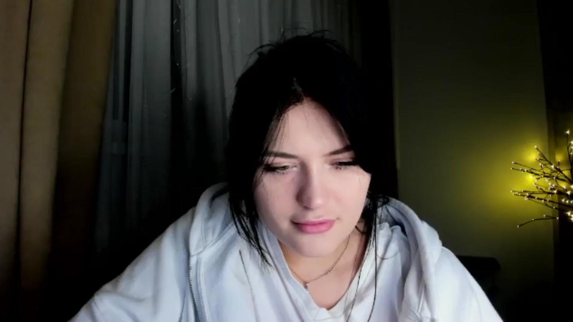 Gallery image thumbnail from TribleMary's myfreecams stream on, 12/22/2025, 15:40 image 1 of 20