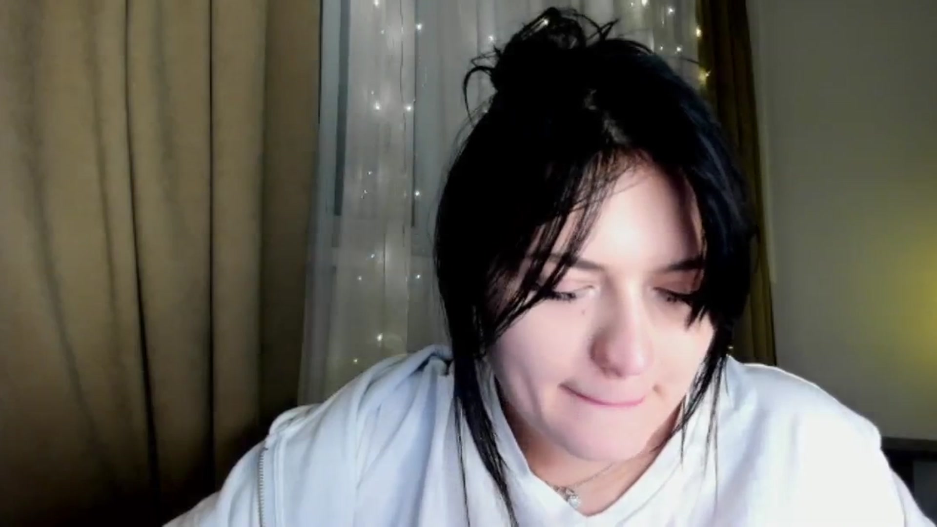 Gallery image thumbnail from TribleMary's myfreecams stream on, 12/22/2025, 20:11 image 16 of 20