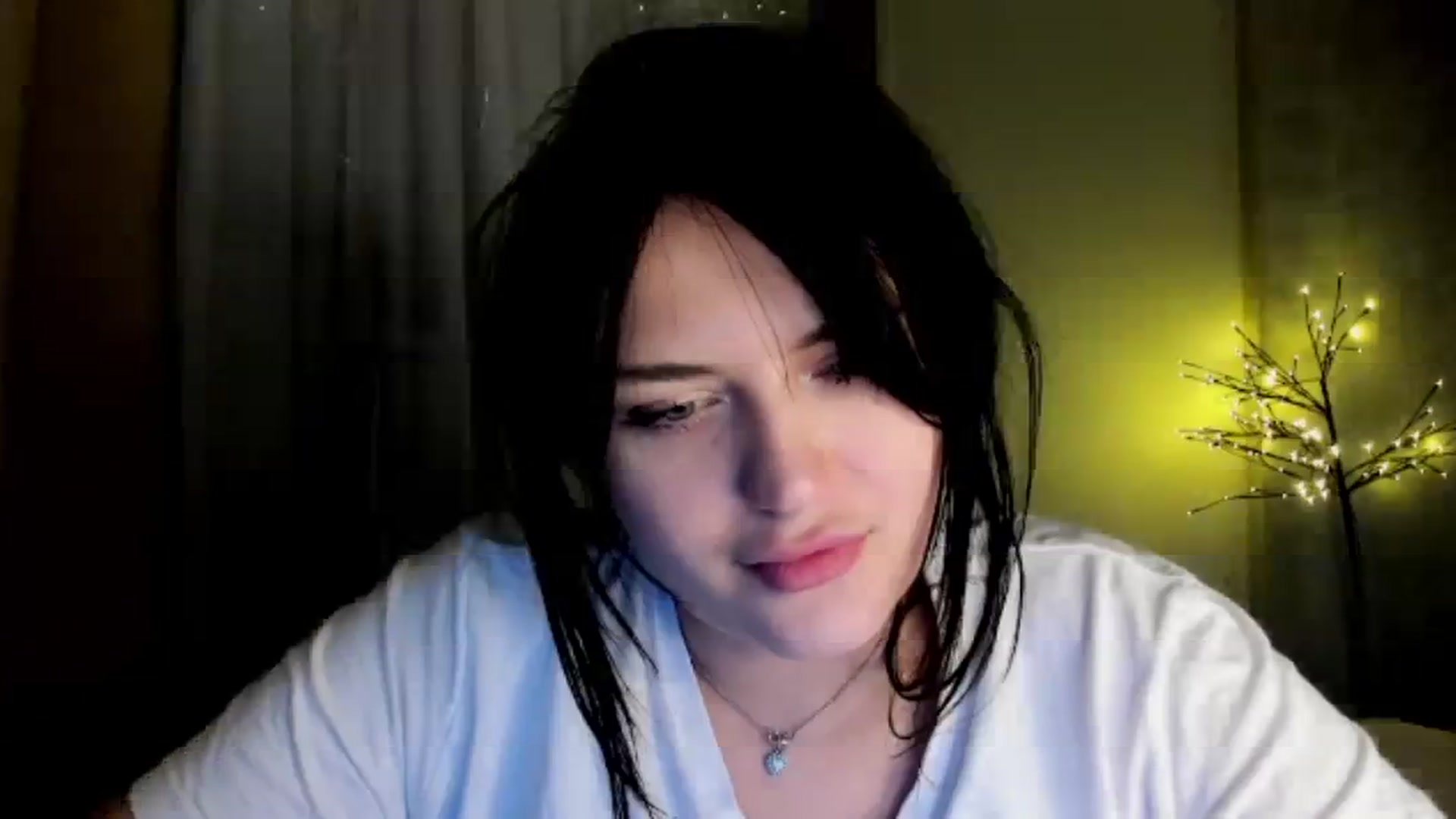 Gallery image thumbnail from TribleMary's myfreecams stream on, 12/22/2025, 21:39 image 12 of 20
