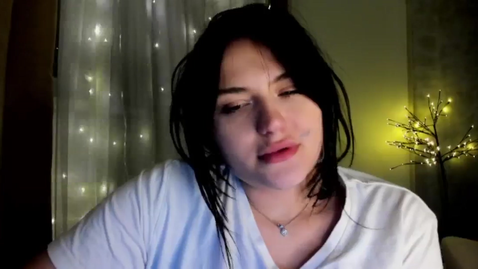 Gallery image thumbnail from TribleMary's myfreecams stream on, 12/22/2025, 21:39 image 9 of 20