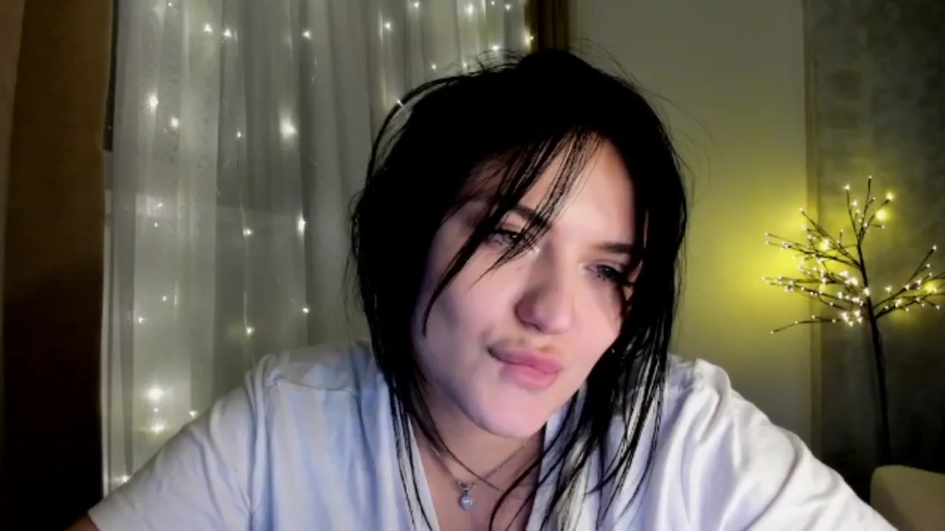 Gallery image thumbnail from TribleMary's myfreecams stream on, 12/22/2025, 21:39 image 15 of 20