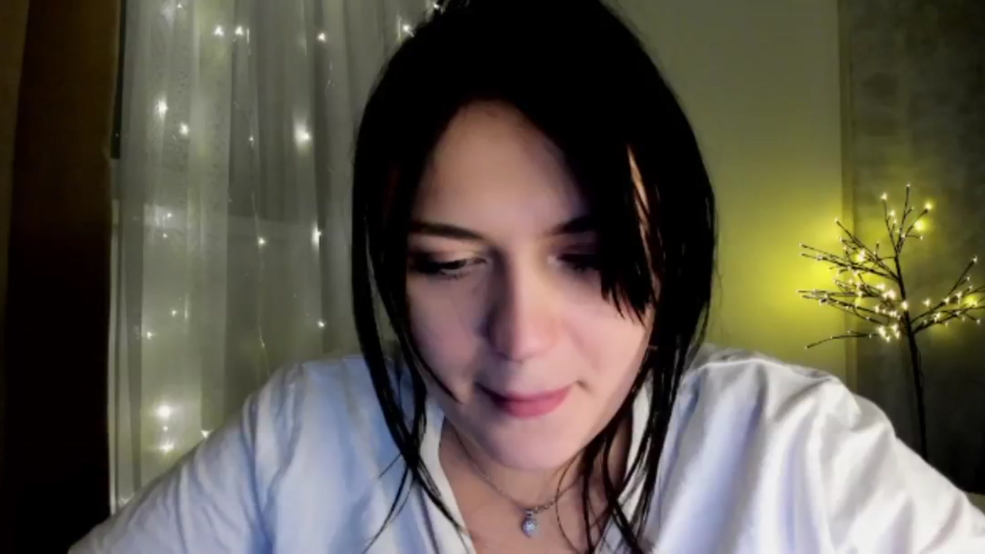 Gallery image thumbnail from TribleMary's myfreecams stream on, 12/22/2025, 21:39 image 2 of 20