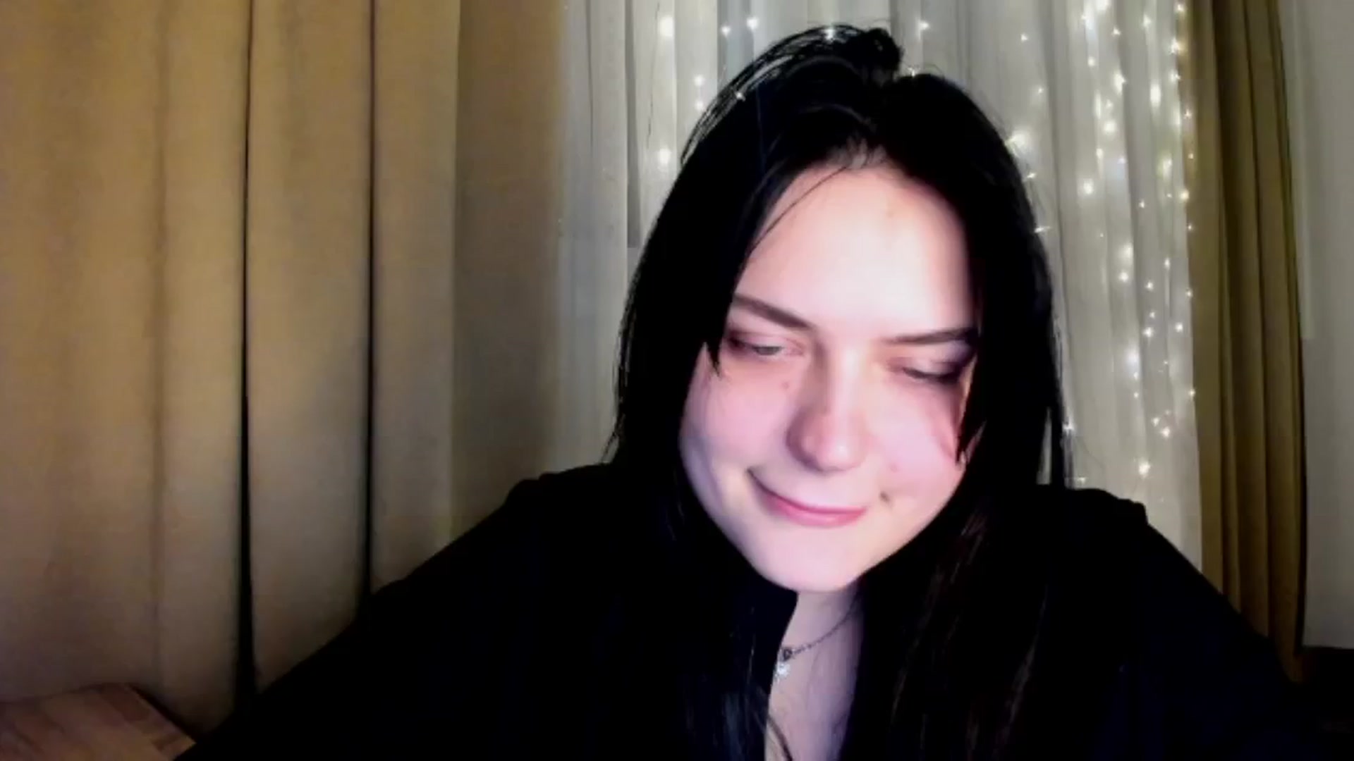 Gallery image thumbnail from TribleMary's myfreecams stream on, 12/23/2025, 21:32 image 8 of 20