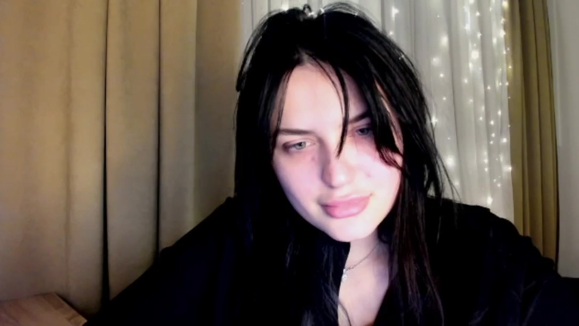 Gallery image thumbnail from TribleMary's myfreecams stream on, 12/23/2025, 21:32 image 15 of 20