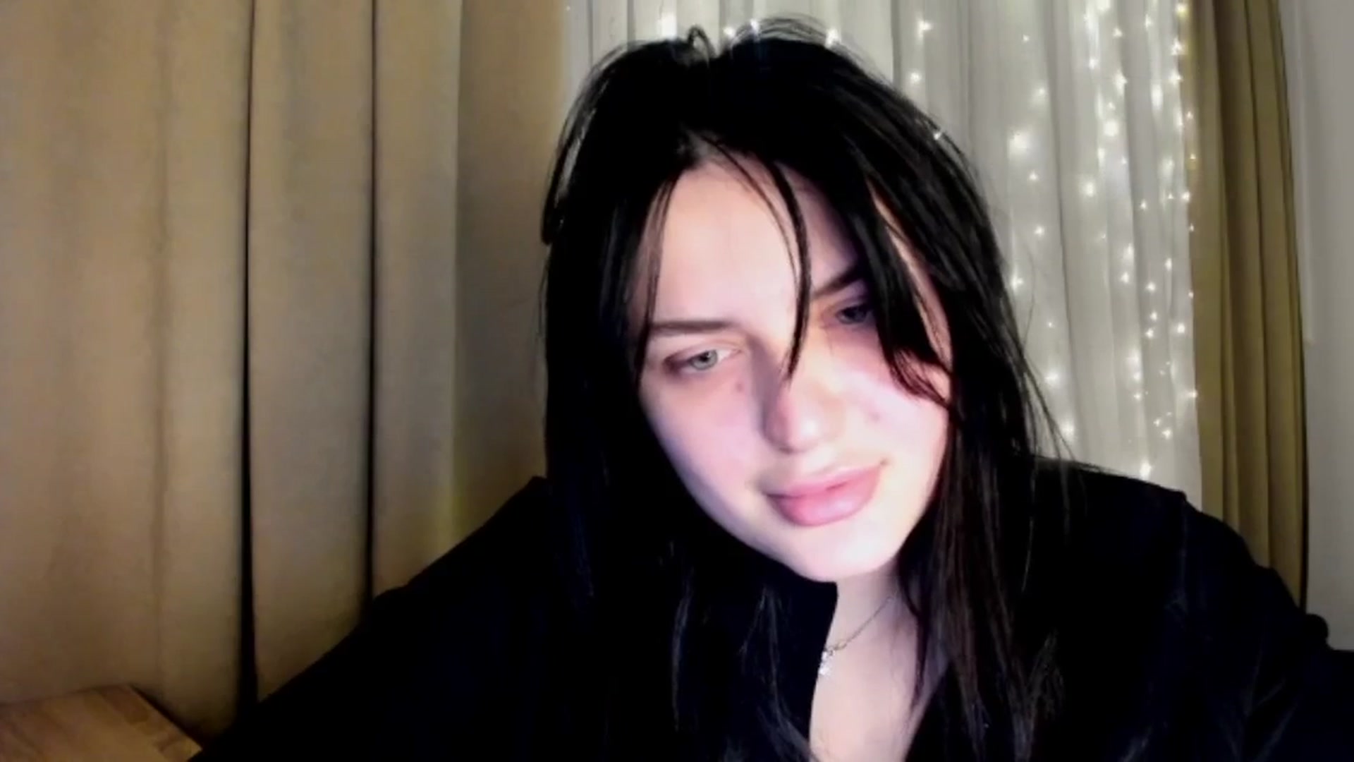 Gallery image thumbnail from TribleMary's myfreecams stream on, 12/23/2025, 21:32 image 18 of 20