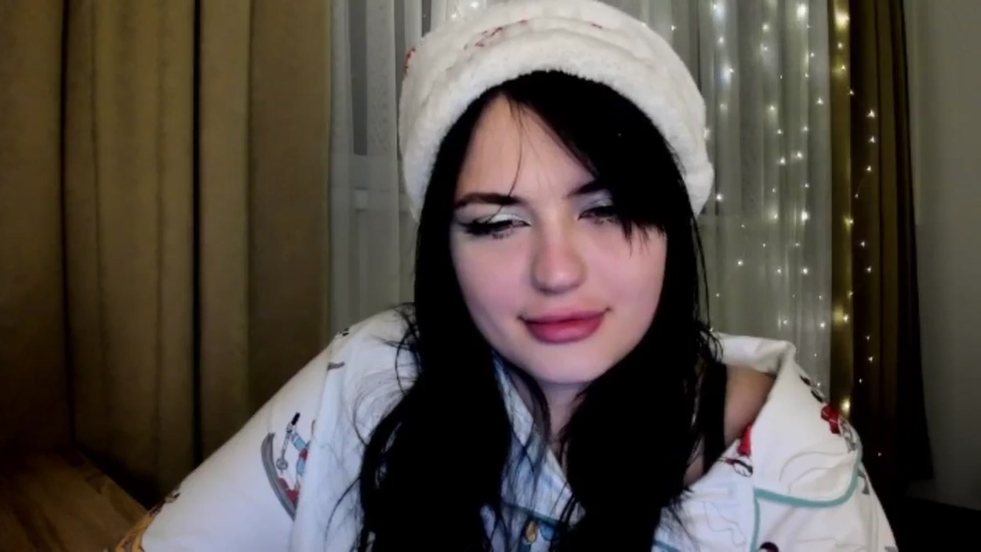 Gallery image thumbnail from TribleMary's myfreecams stream on, 12/27/2025, 20:19 image 18 of 20