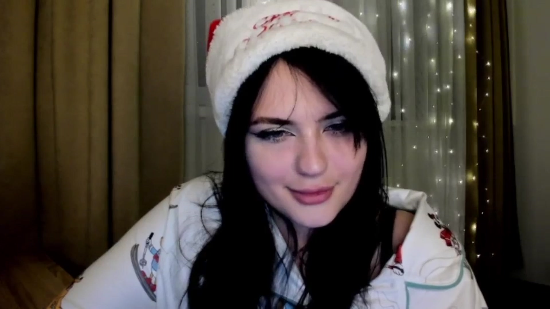 Gallery image thumbnail from TribleMary's myfreecams stream on, 12/27/2025, 20:19 image 19 of 20