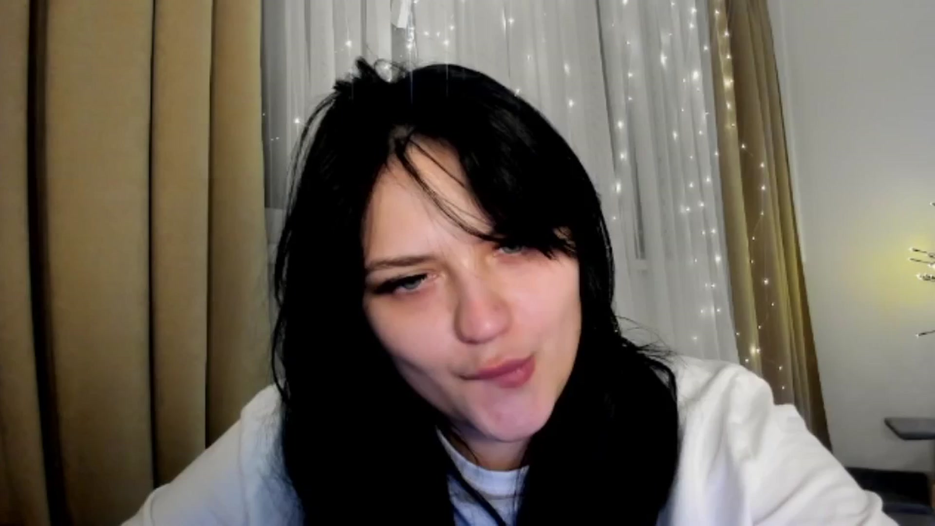 Gallery image thumbnail from TribleMary's myfreecams stream on, 01/06/2026, 18:59 image 14 of 20