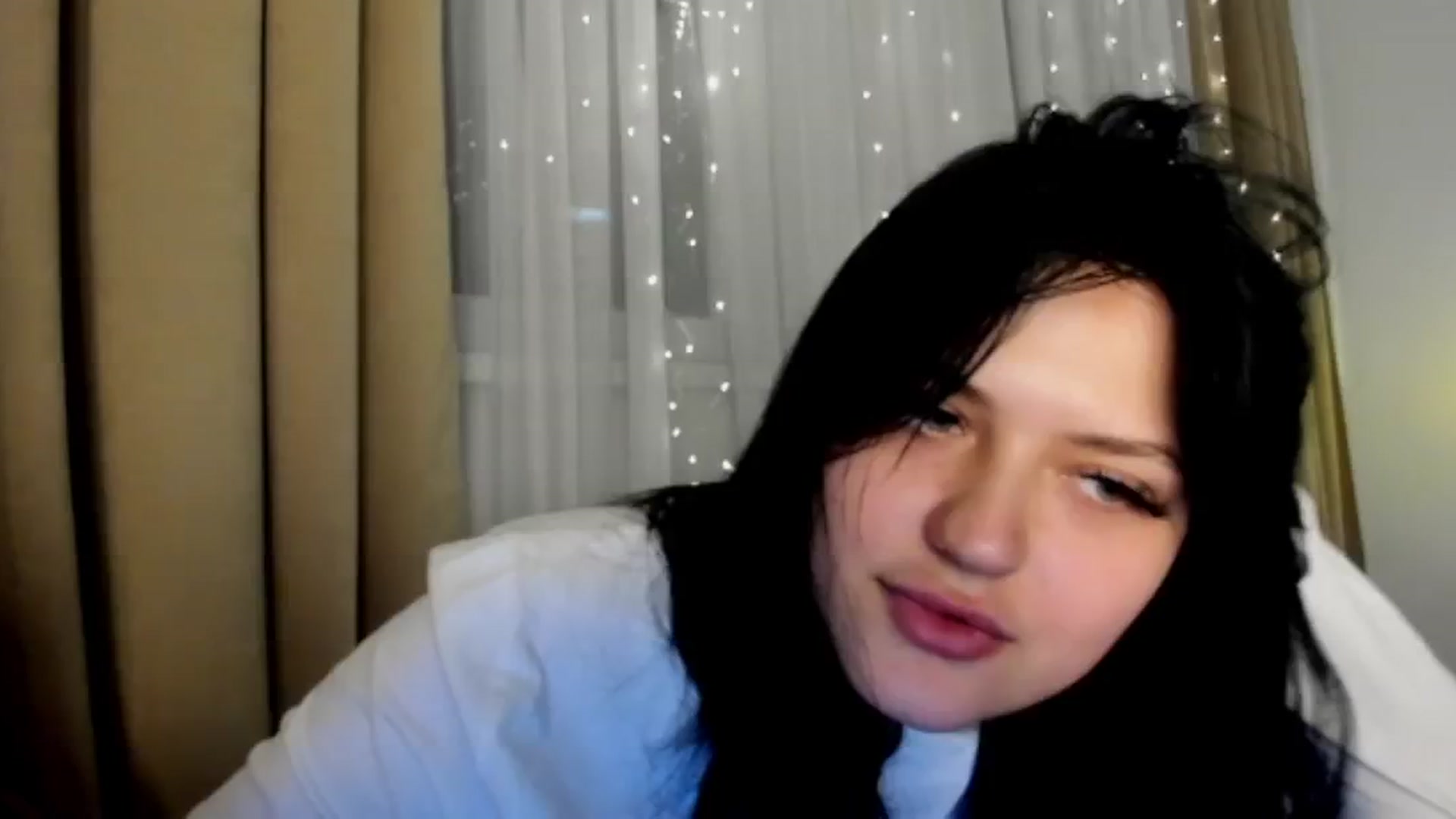 Gallery image thumbnail from TribleMary's myfreecams stream on, 01/06/2026, 20:40 image 3 of 20