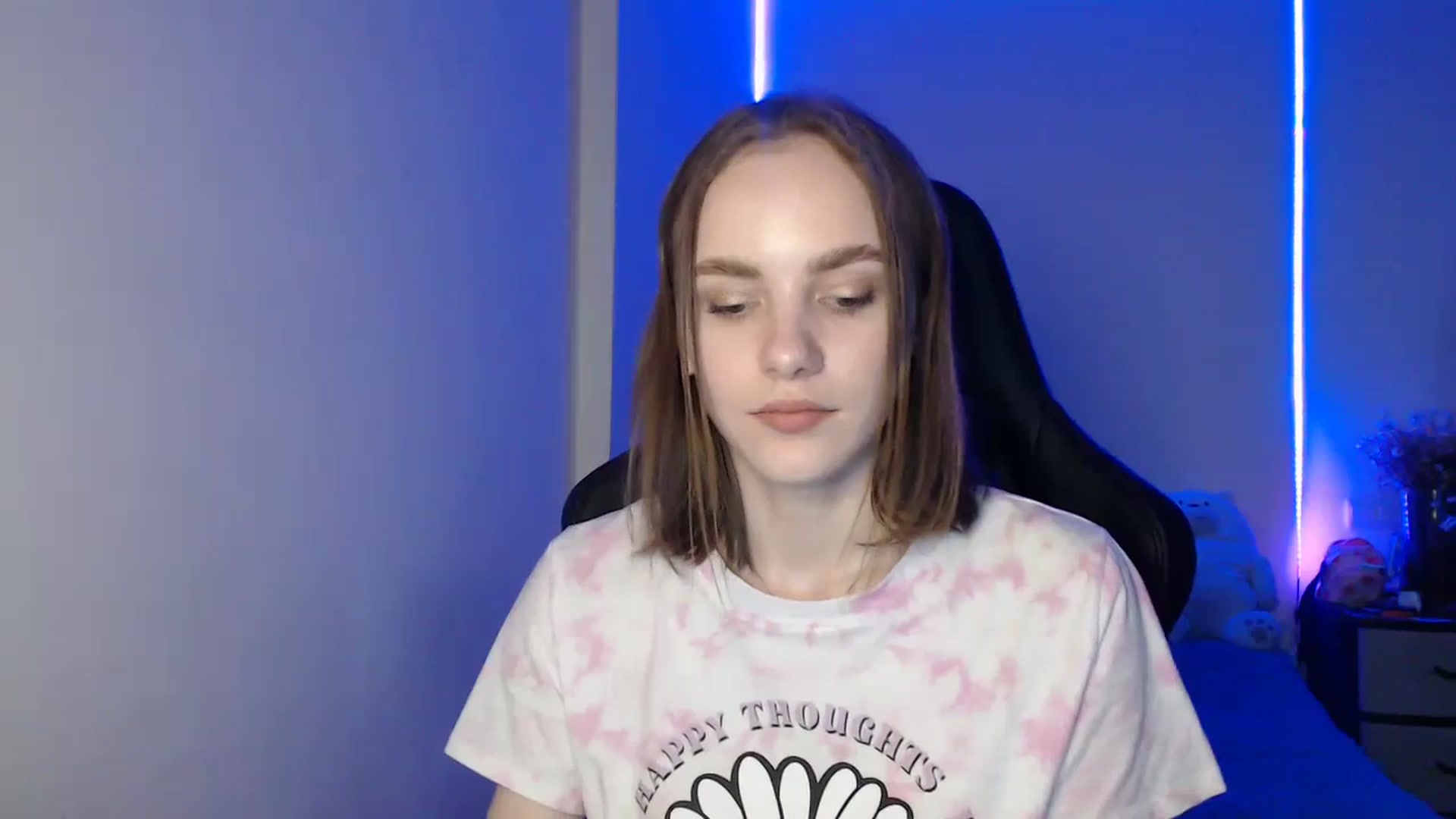 Gallery image thumbnail from Tricky_Nikki's myfreecams stream on, 06/27/2023, 18:13 image 3 of 20