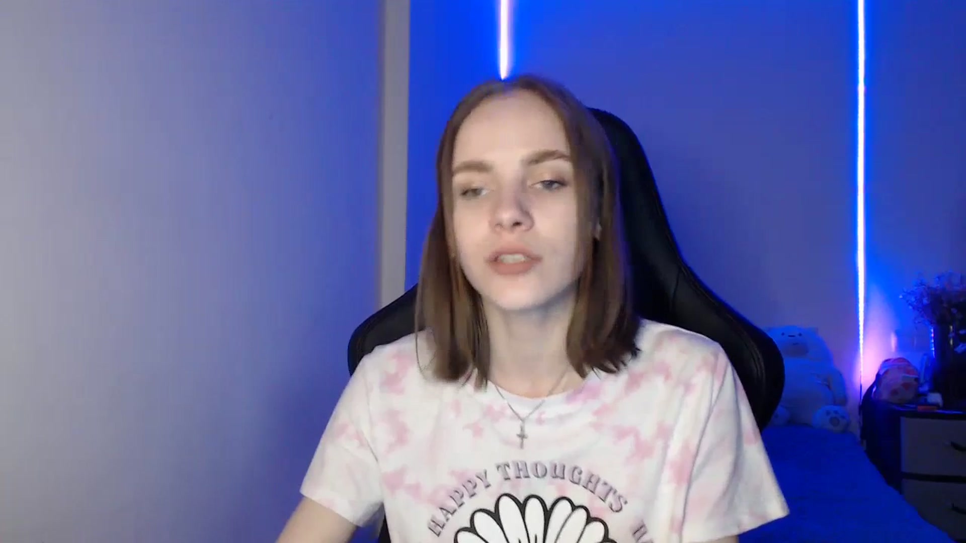 Gallery image thumbnail from Tricky_Nikki's myfreecams stream on, 06/27/2023, 18:13 image 13 of 20