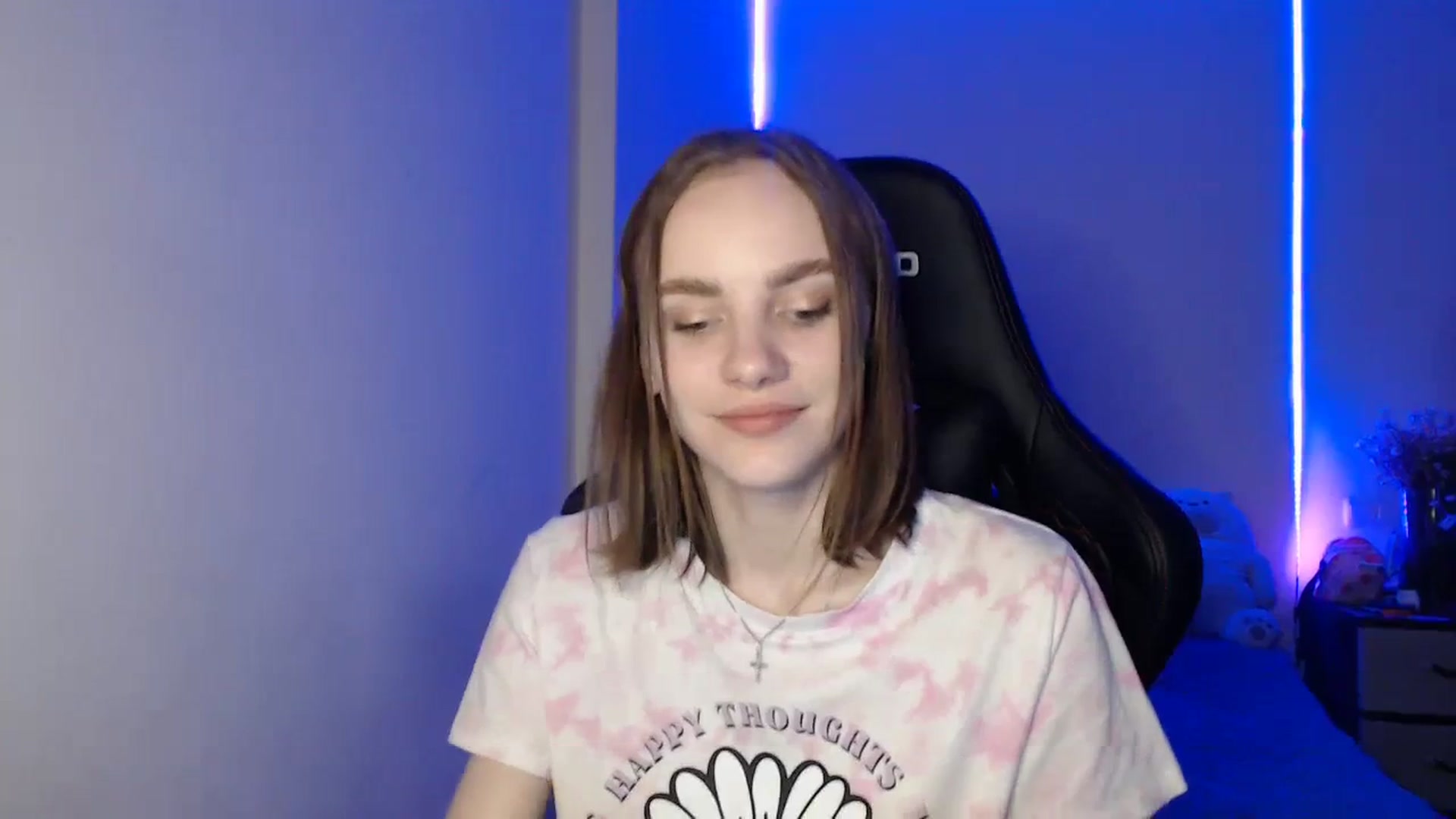 Gallery image thumbnail from Tricky_Nikki's myfreecams stream on, 06/27/2023, 18:13 image 18 of 20