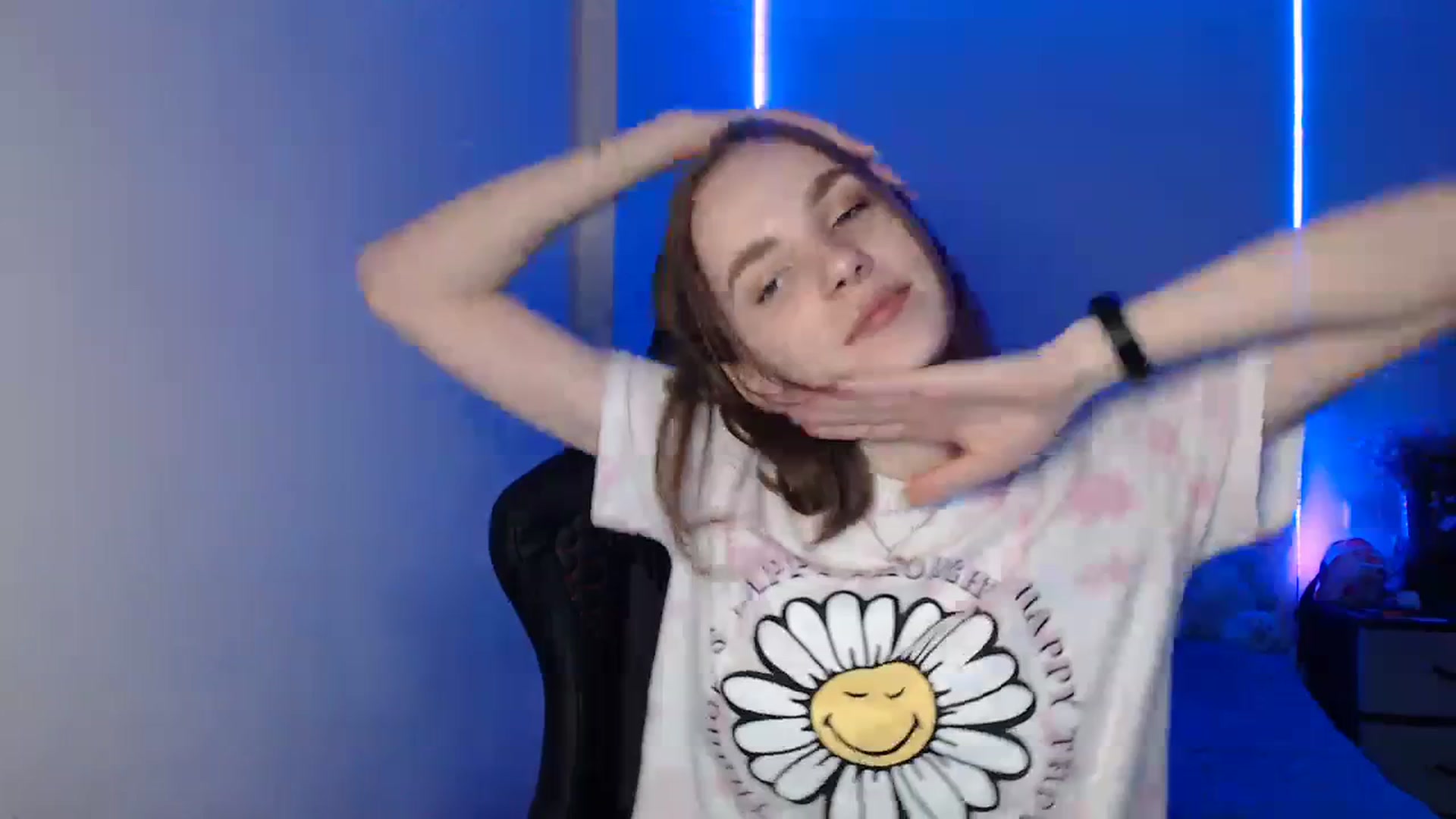Gallery image thumbnail from Tricky_Nikki's myfreecams stream on, 06/27/2023, 18:13 image 11 of 20