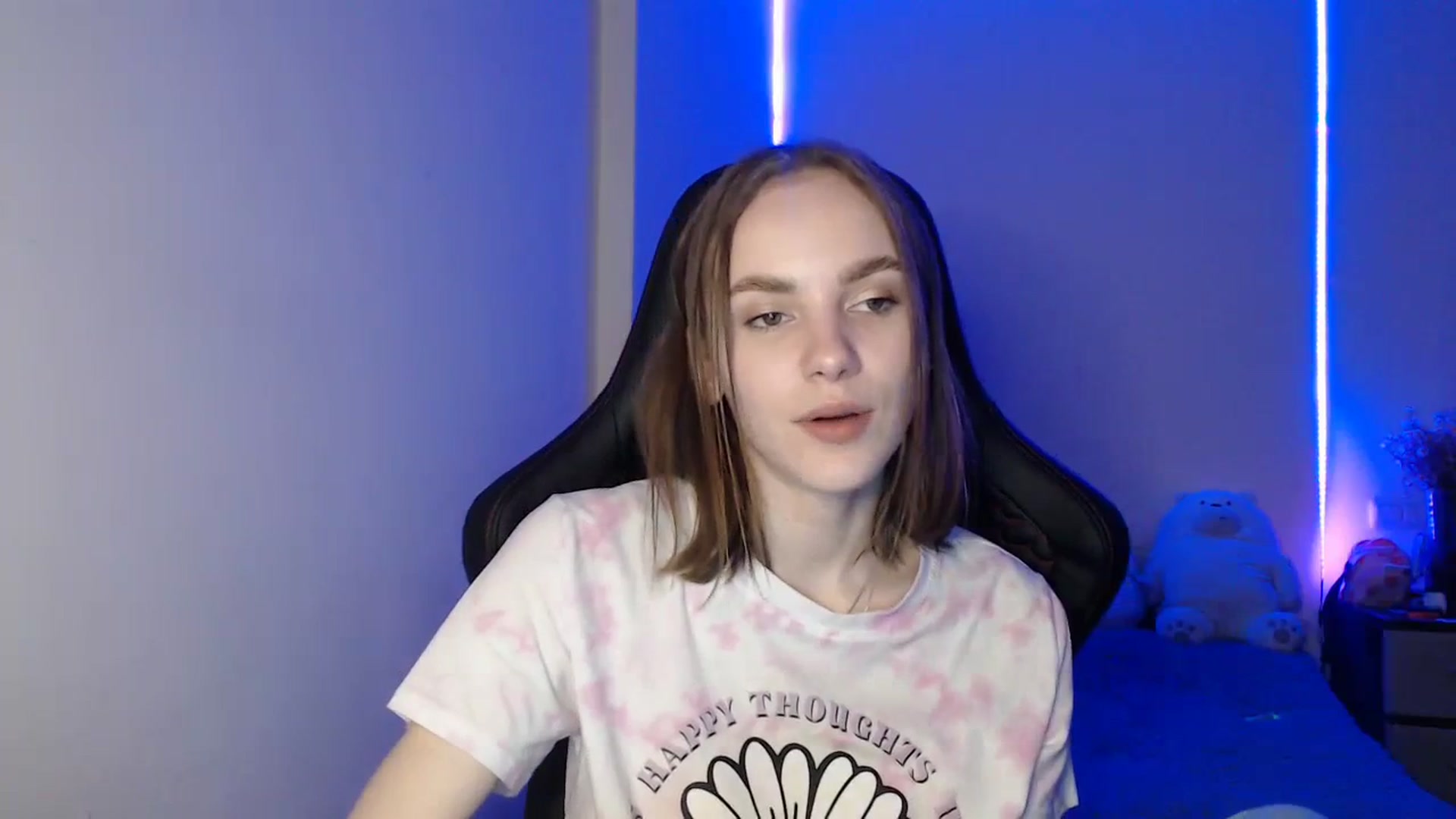 Gallery image thumbnail from Tricky_Nikki's myfreecams stream on, 06/27/2023, 18:37 image 9 of 20