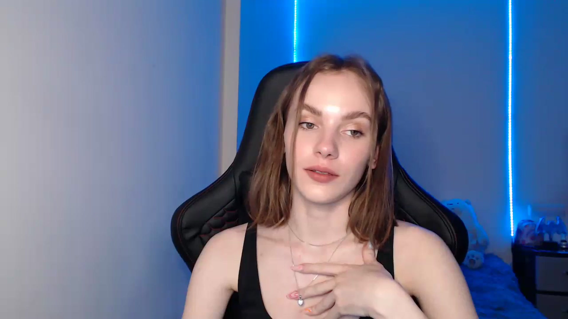 Gallery image thumbnail from Tricky_Nikki's myfreecams stream on, 07/08/2023, 19:53 image 18 of 20