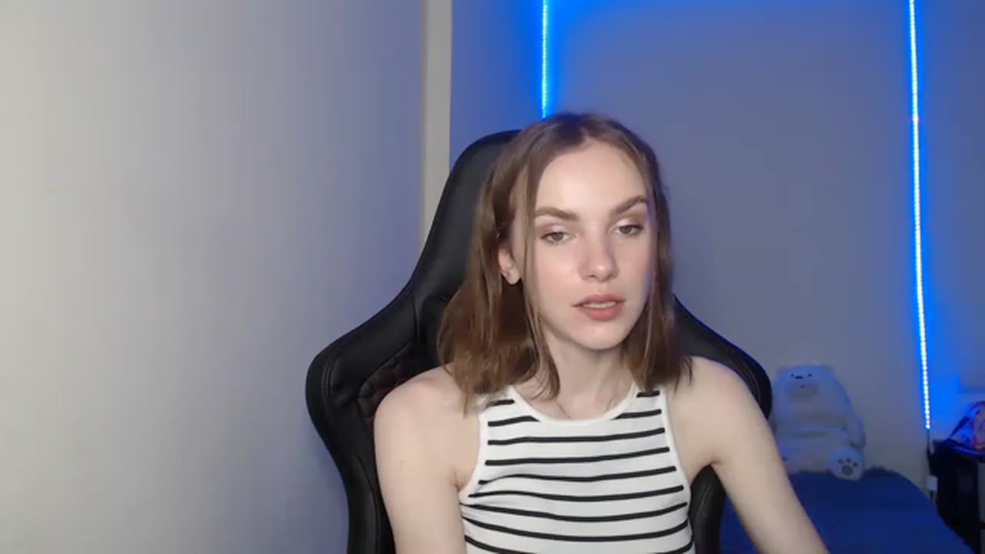 Gallery image thumbnail from Tricky_Nikki's myfreecams stream on, 07/25/2023, 18:02 image 5 of 20