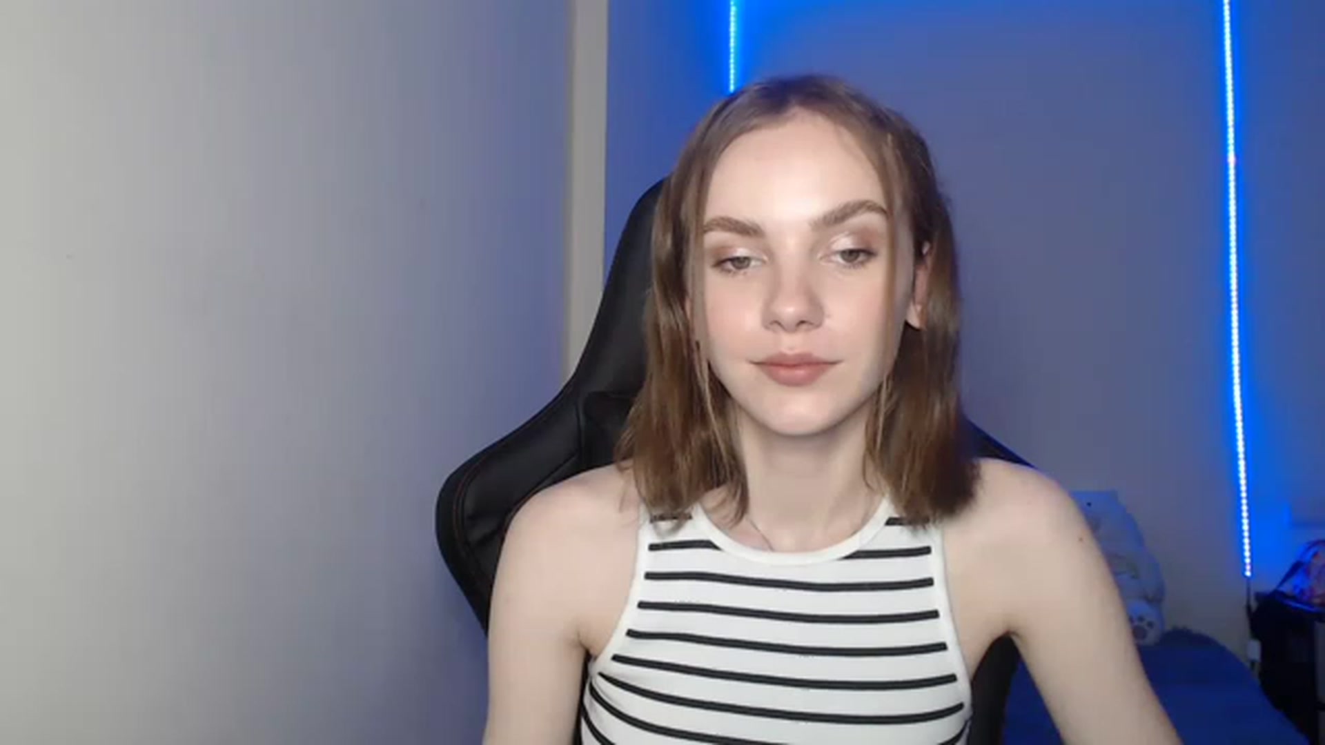 Gallery image thumbnail from Tricky_Nikki's myfreecams stream on, 07/25/2023, 18:02 image 13 of 20
