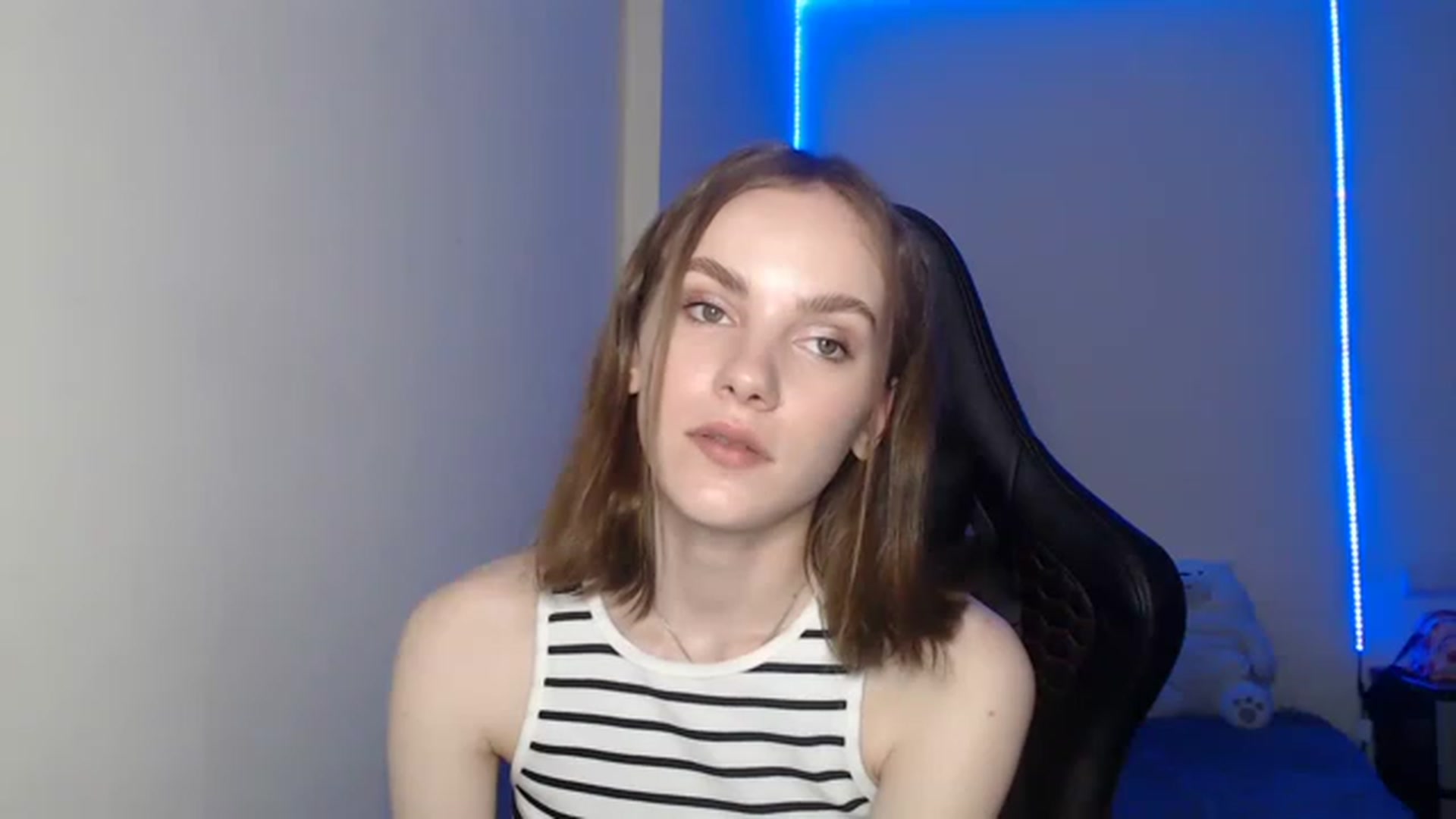 Gallery image thumbnail from Tricky_Nikki's myfreecams stream on, 07/25/2023, 18:36 image 9 of 20
