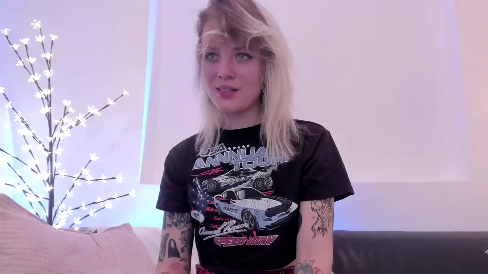 Gallery image thumbnail from Tricky_Pixy's myfreecams stream on, 11/28/2022, 09:26 image 18 of 20