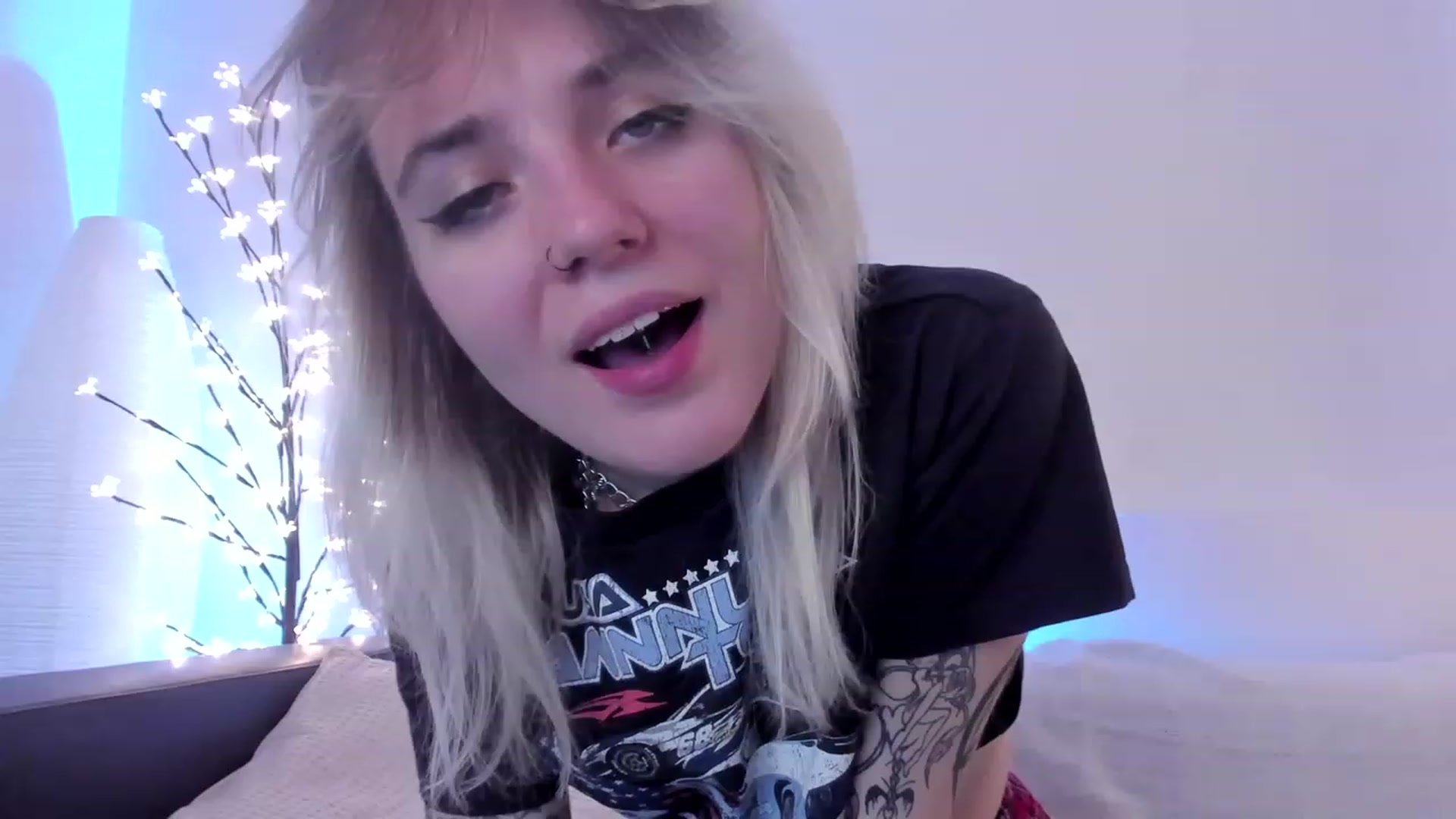 Gallery image thumbnail from Tricky_Pixy's myfreecams stream on, 11/28/2022, 11:05 image 12 of 20