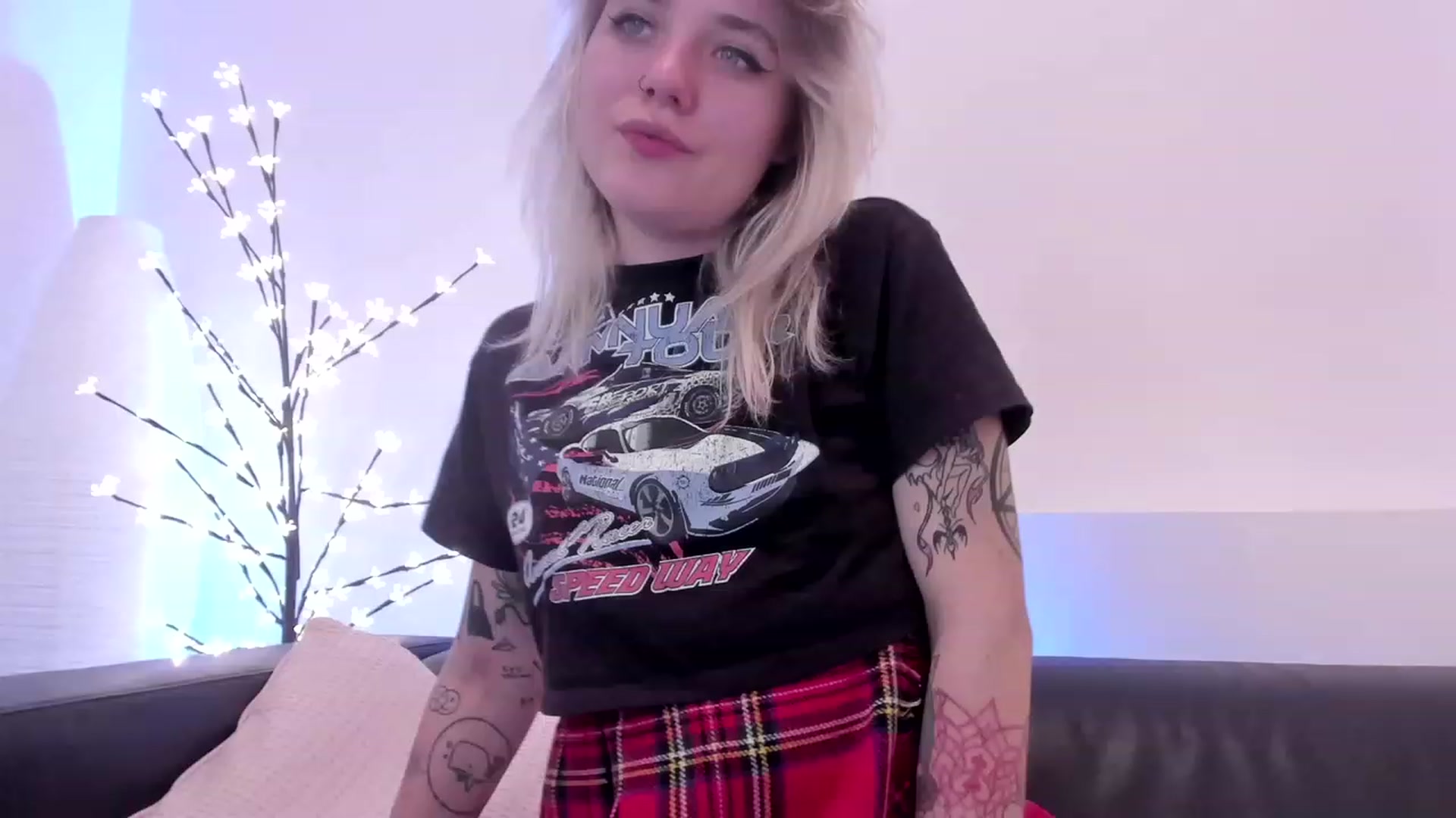 Gallery image thumbnail from Tricky_Pixy's myfreecams stream on, 11/28/2022, 11:05 image 1 of 20