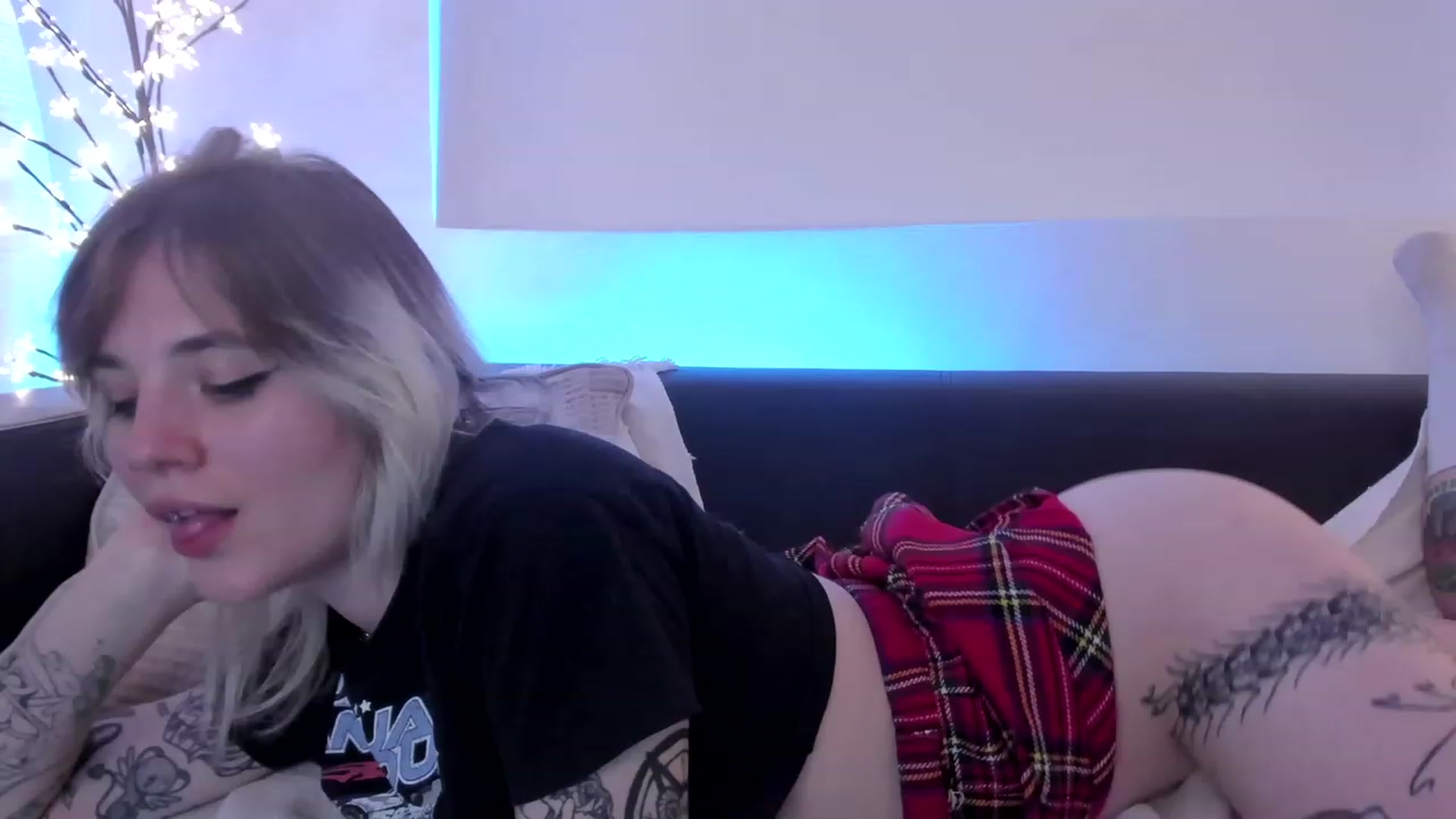 Gallery image thumbnail from Tricky_Pixy's myfreecams stream on, 12/01/2022, 08:17 image 2 of 20