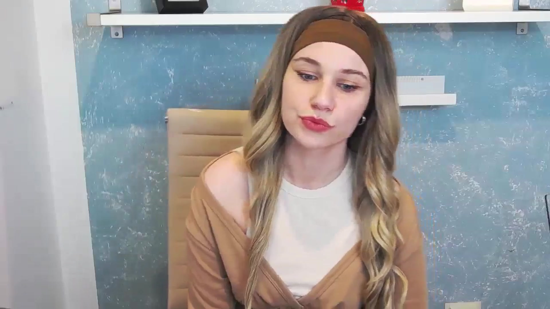 Gallery image thumbnail from TrinityK's myfreecams stream on, 02/14/2024, 14:56 image 5 of 20