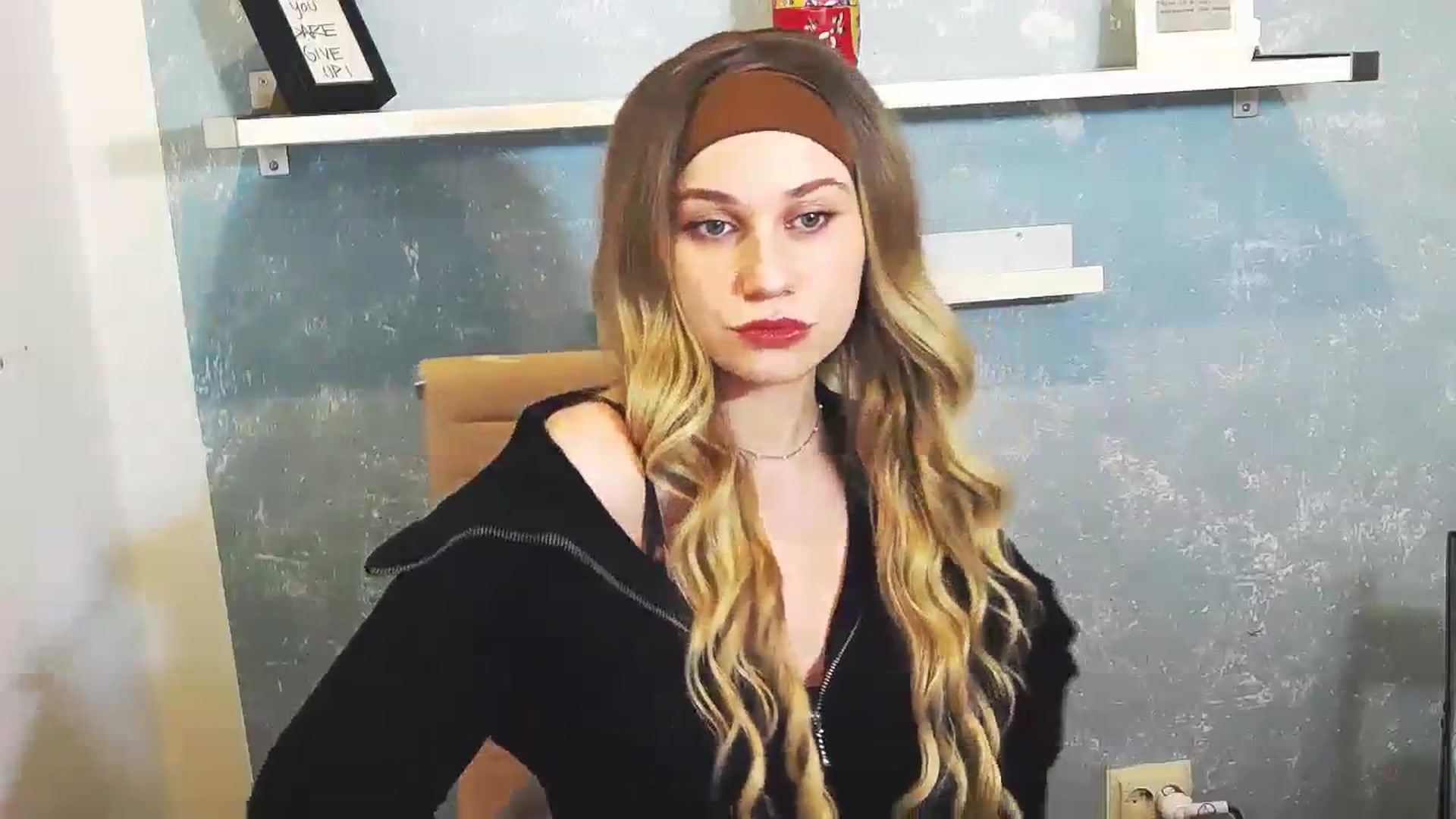 Gallery image thumbnail from TrinityK's myfreecams stream on, 02/21/2024, 13:38 image 6 of 20