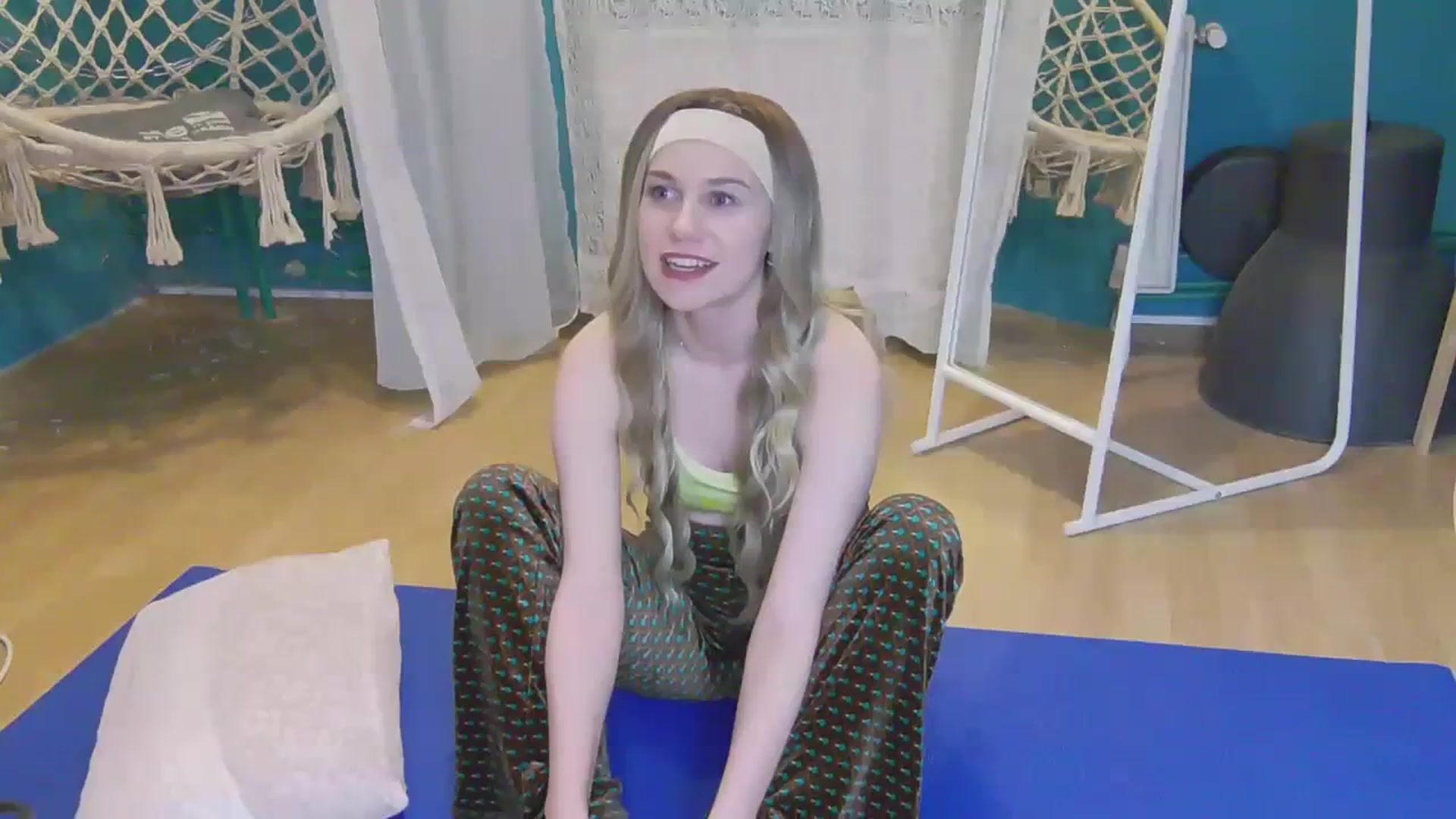 Gallery image thumbnail from TrinityK's myfreecams stream on, 02/26/2024, 17:51 image 4 of 20