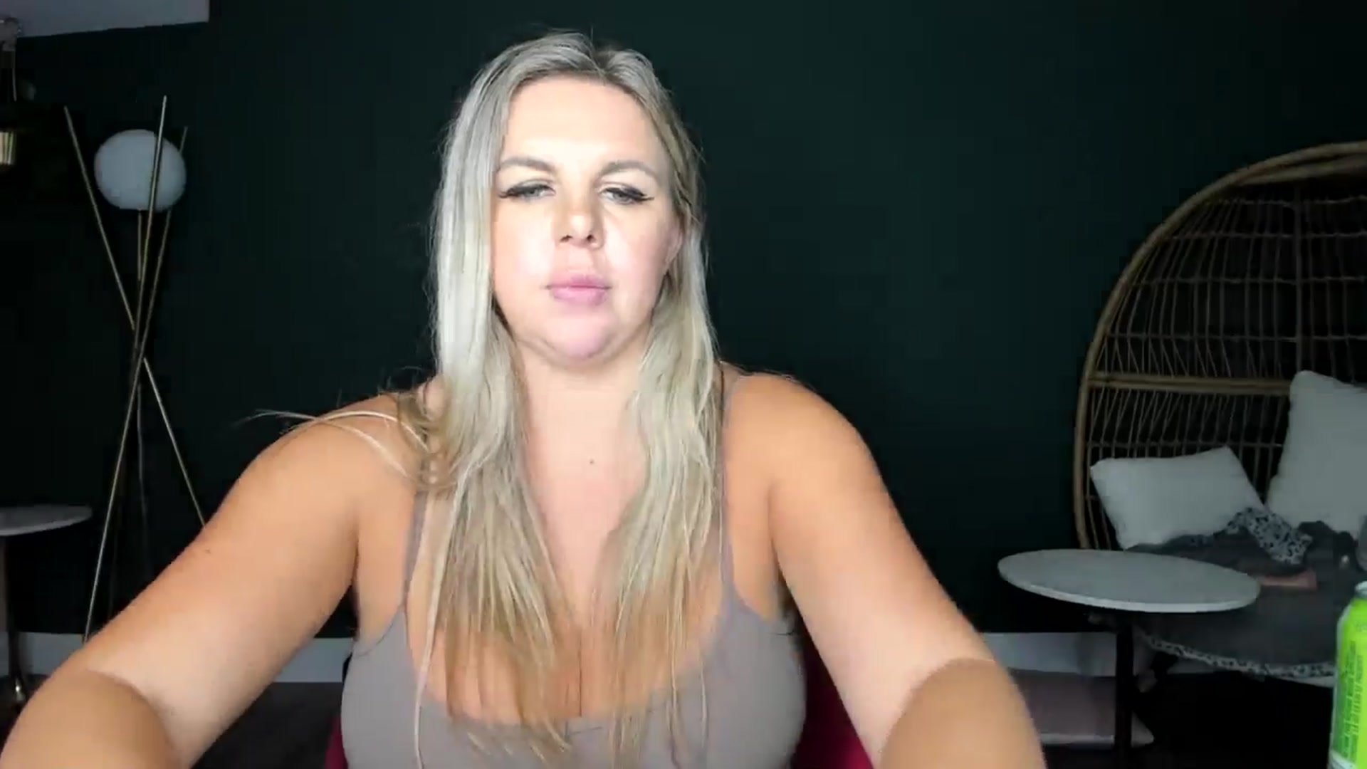 Gallery image thumbnail from TripleDBabe's myfreecams stream on, 11/18/2025, 02:34 image 9 of 20