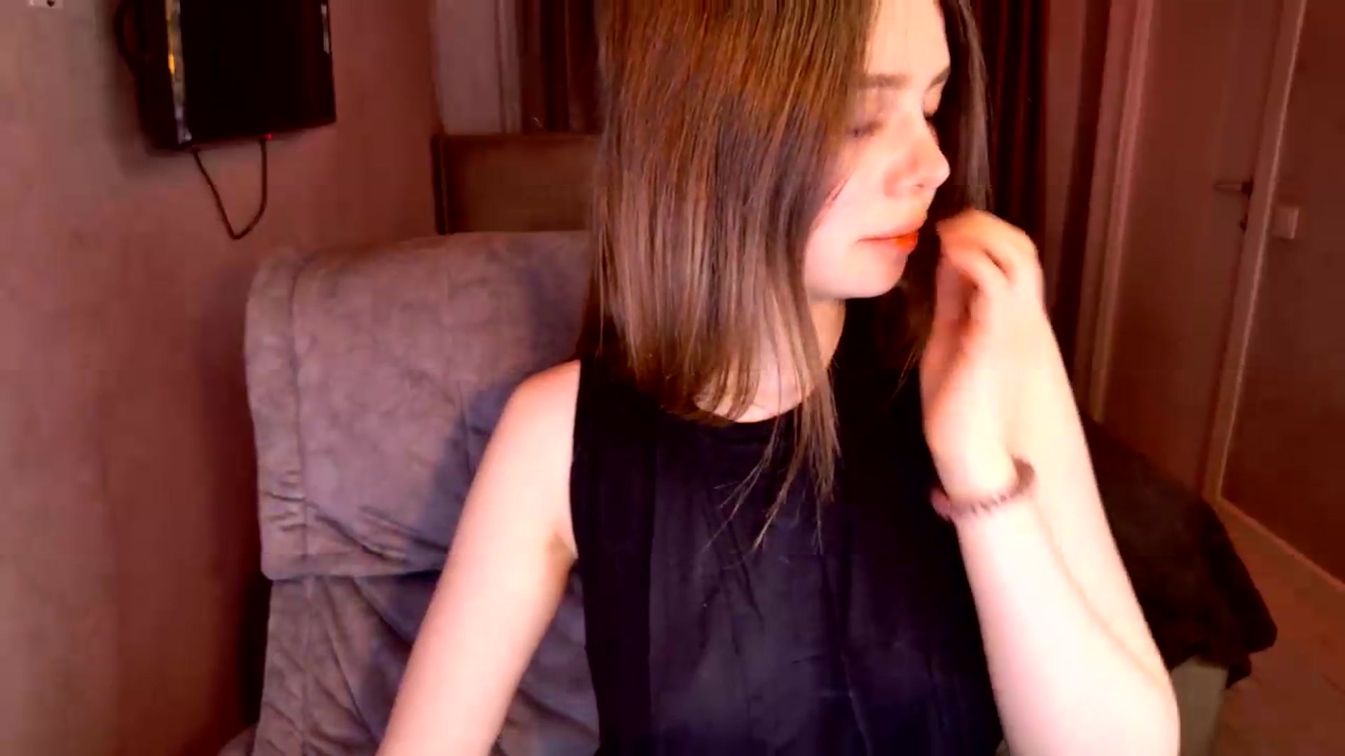 Gallery image thumbnail from TriplePrinces's myfreecams stream on, 04/29/2026, 17:59 image 12 of 20