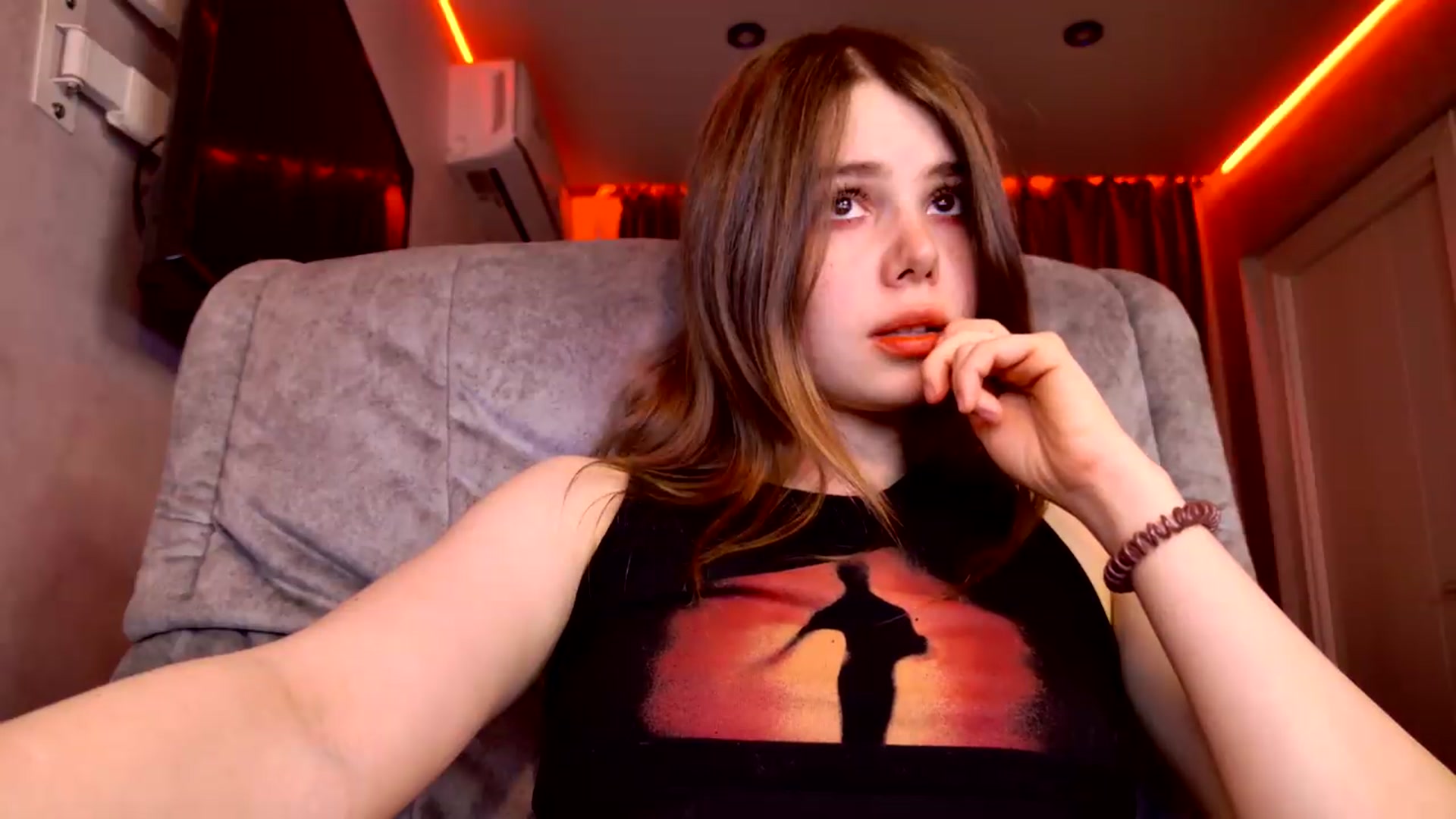 Gallery image thumbnail from TriplePrinces's myfreecams stream on, 05/06/2026, 19:22 image 19 of 20