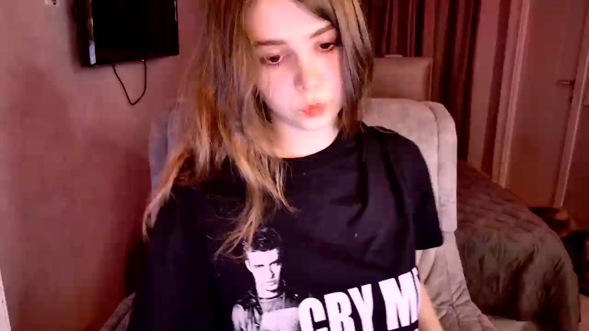 Gallery image thumbnail from TriplePrinces's myfreecams stream on, 05/27/2026, 19:12 image 18 of 20