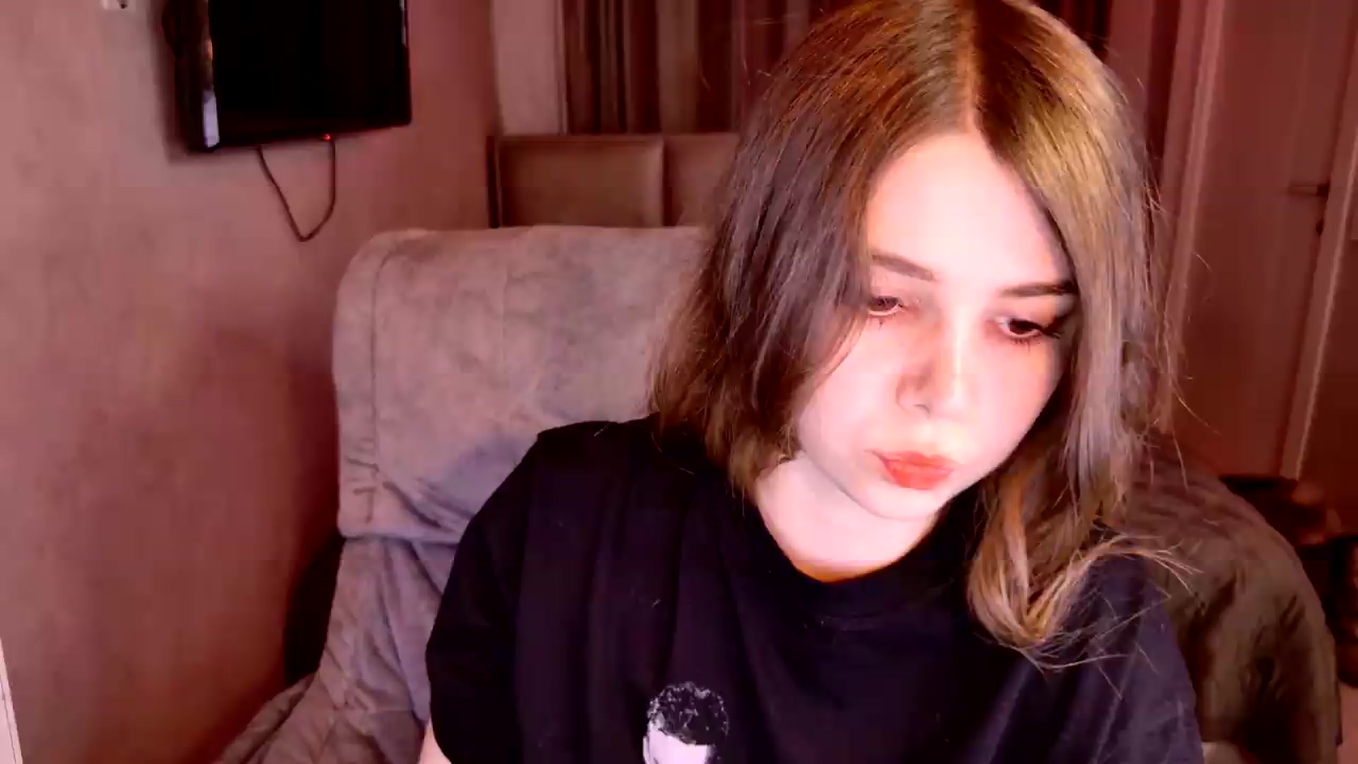 Gallery image thumbnail from TriplePrinces's myfreecams stream on, 05/27/2026, 19:12 image 12 of 20