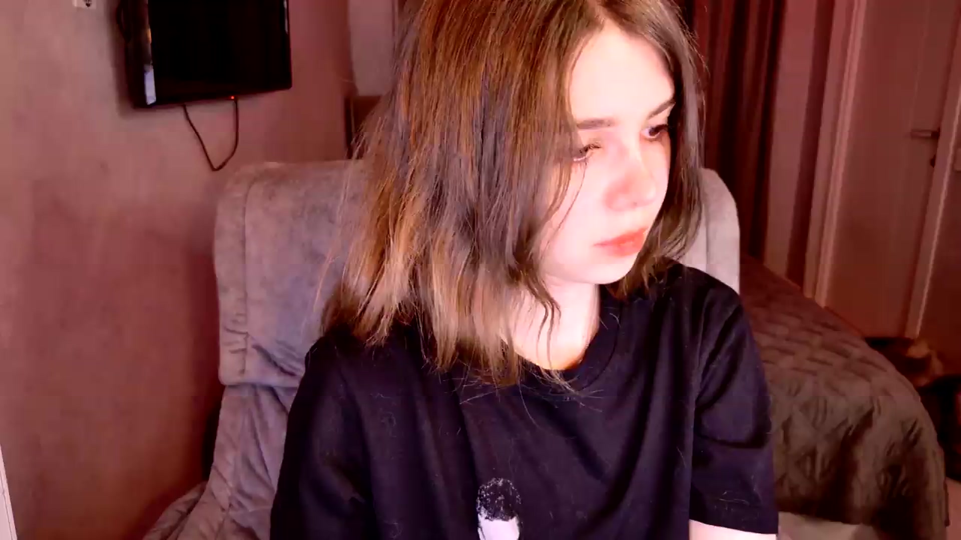 Gallery image thumbnail from TriplePrinces's myfreecams stream on, 05/27/2026, 19:12 image 14 of 20
