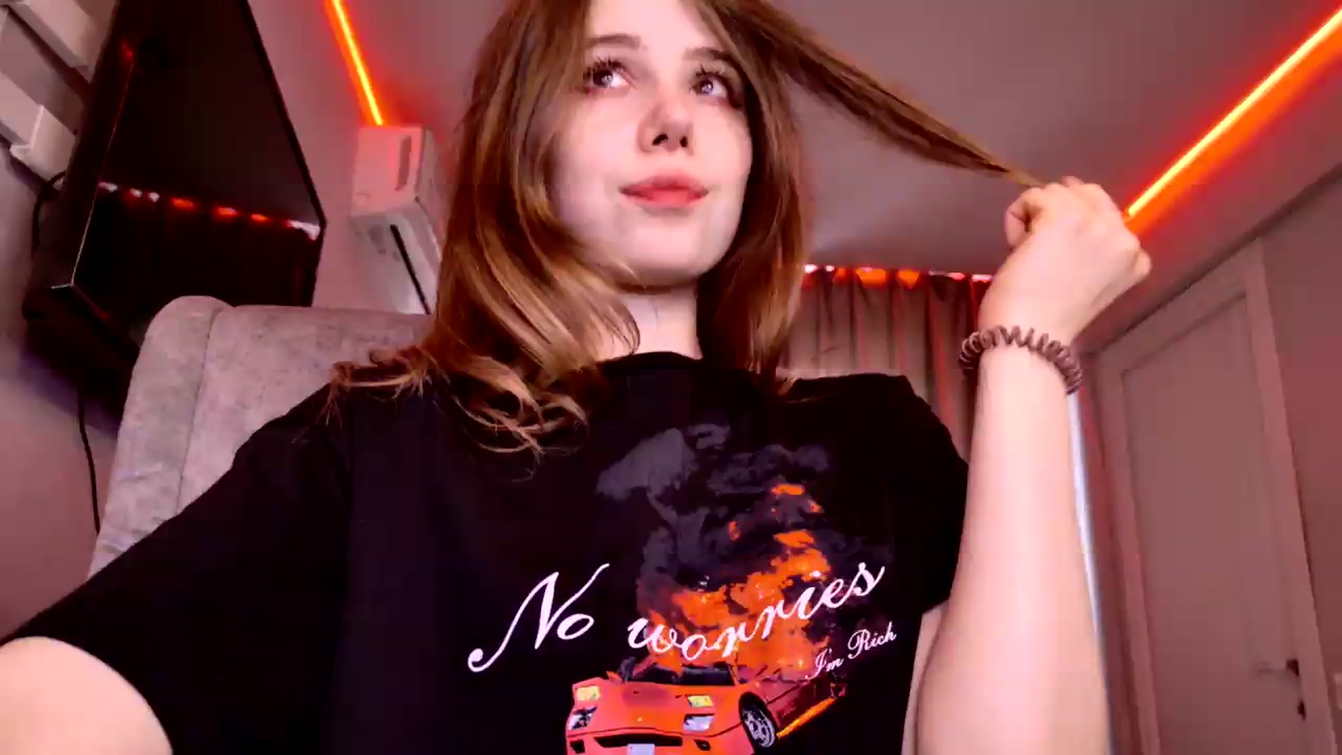 Gallery image thumbnail from TriplePrinces's myfreecams stream on, 07/19/2026, 16:05 image 5 of 20