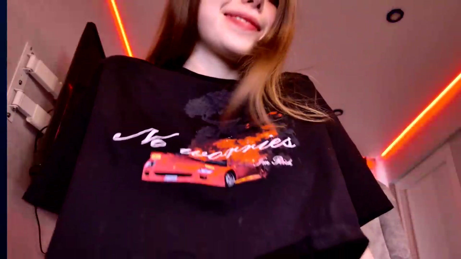 Gallery image thumbnail from TriplePrinces's myfreecams stream on, 08/28/2026, 06:00 image 12 of 20